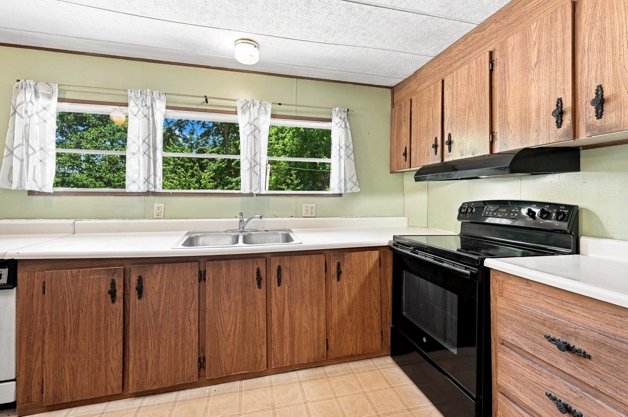 4 Vindale Road Property Photo 3