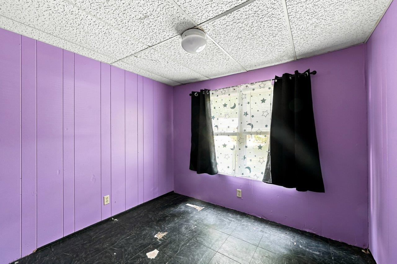 4 Vindale Road Property Photo 12