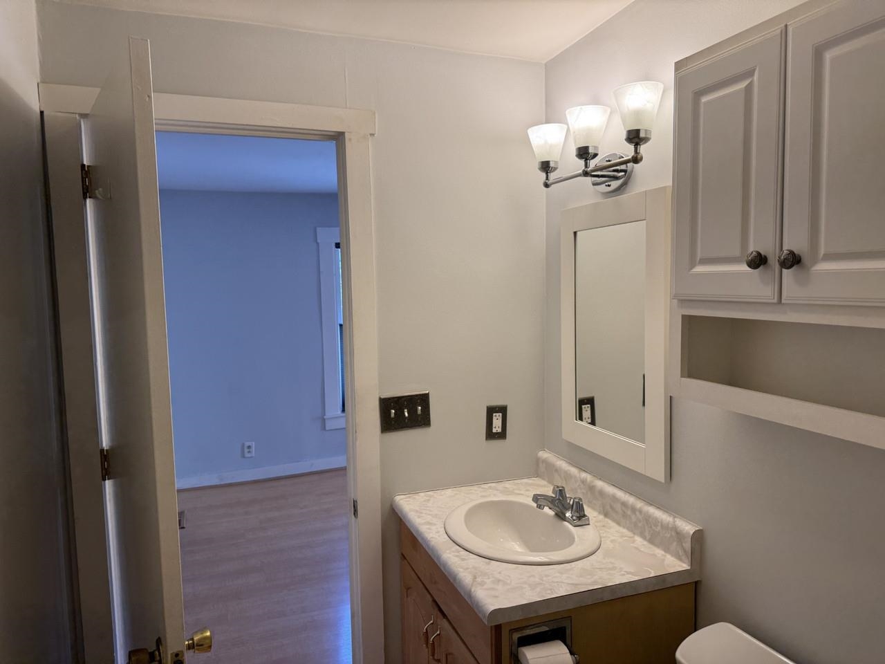 160 Main Street Property Photo 16