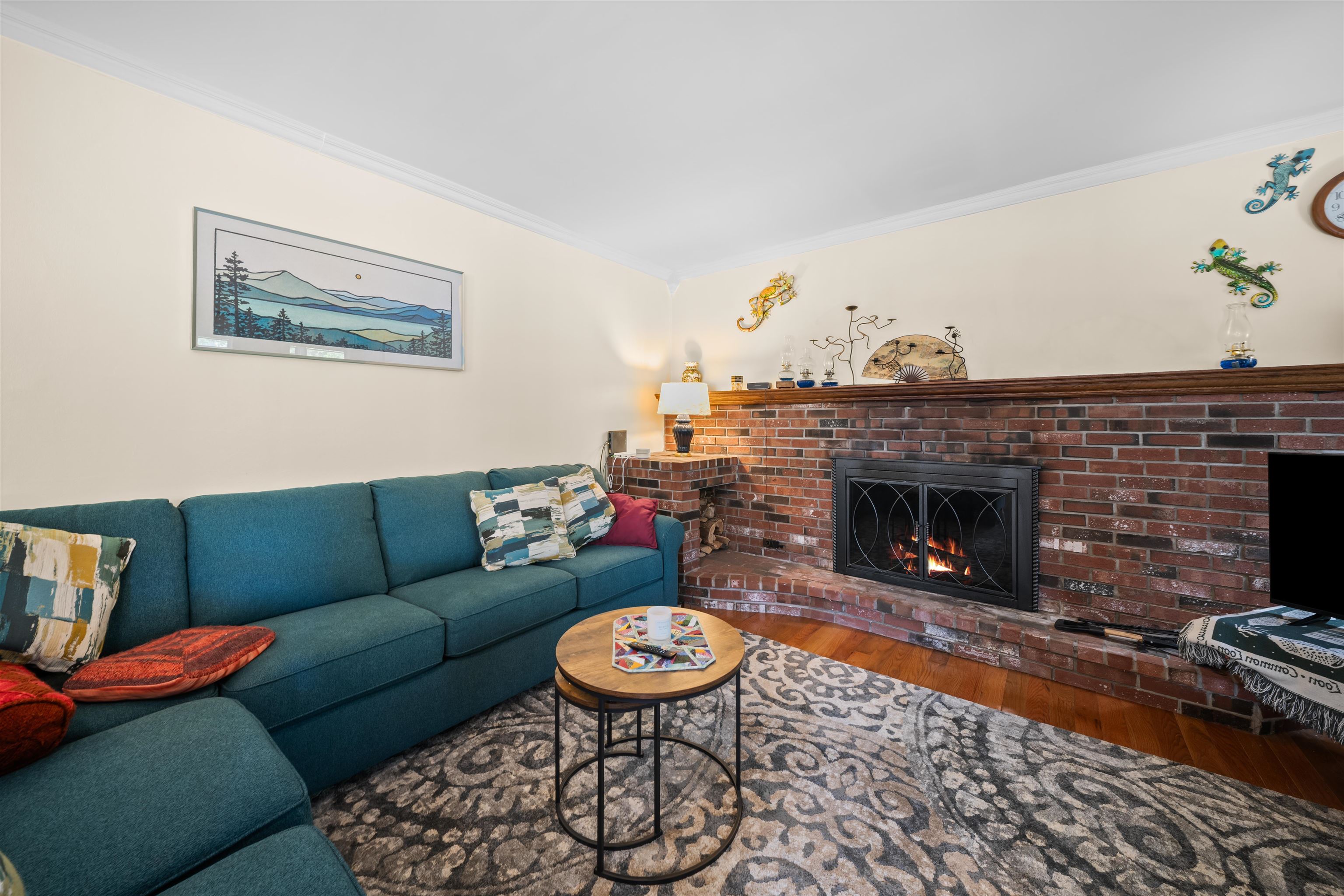 13 Railroad Avenue Property Photo 10