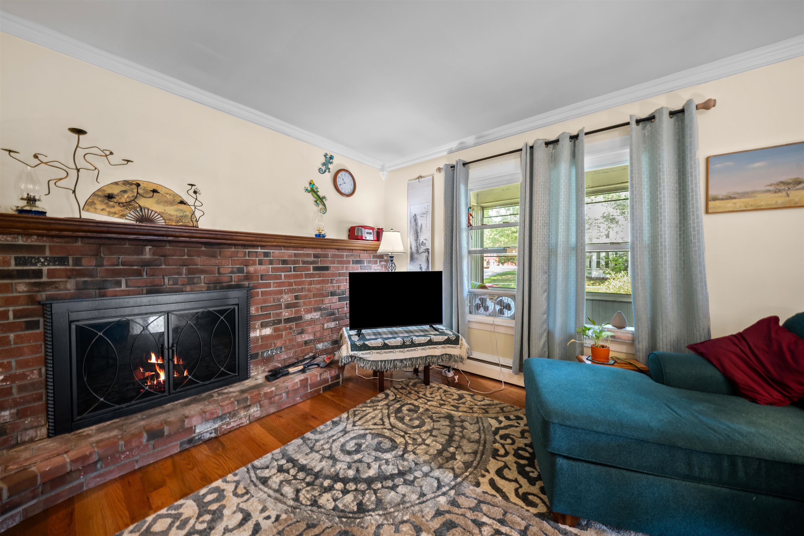 13 Railroad Avenue Property Photo 12