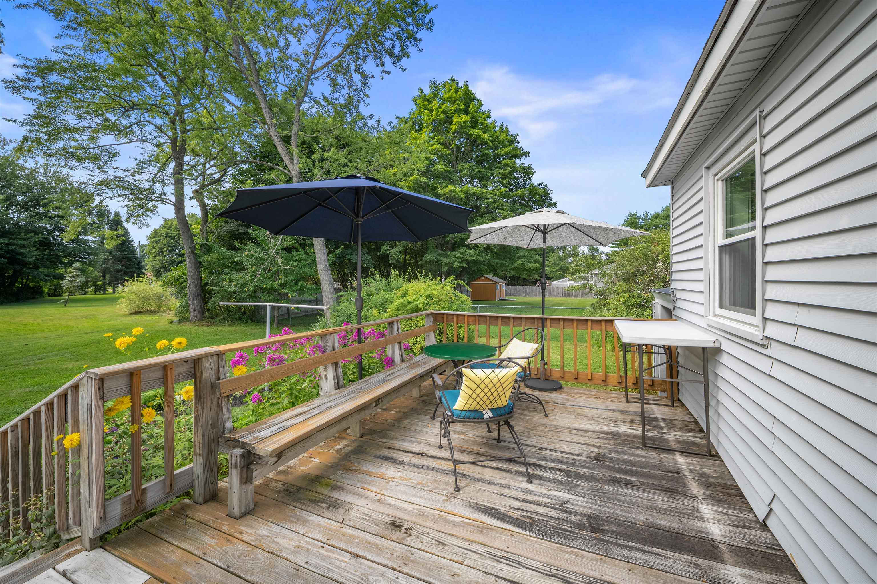 13 Railroad Avenue Property Photo 26