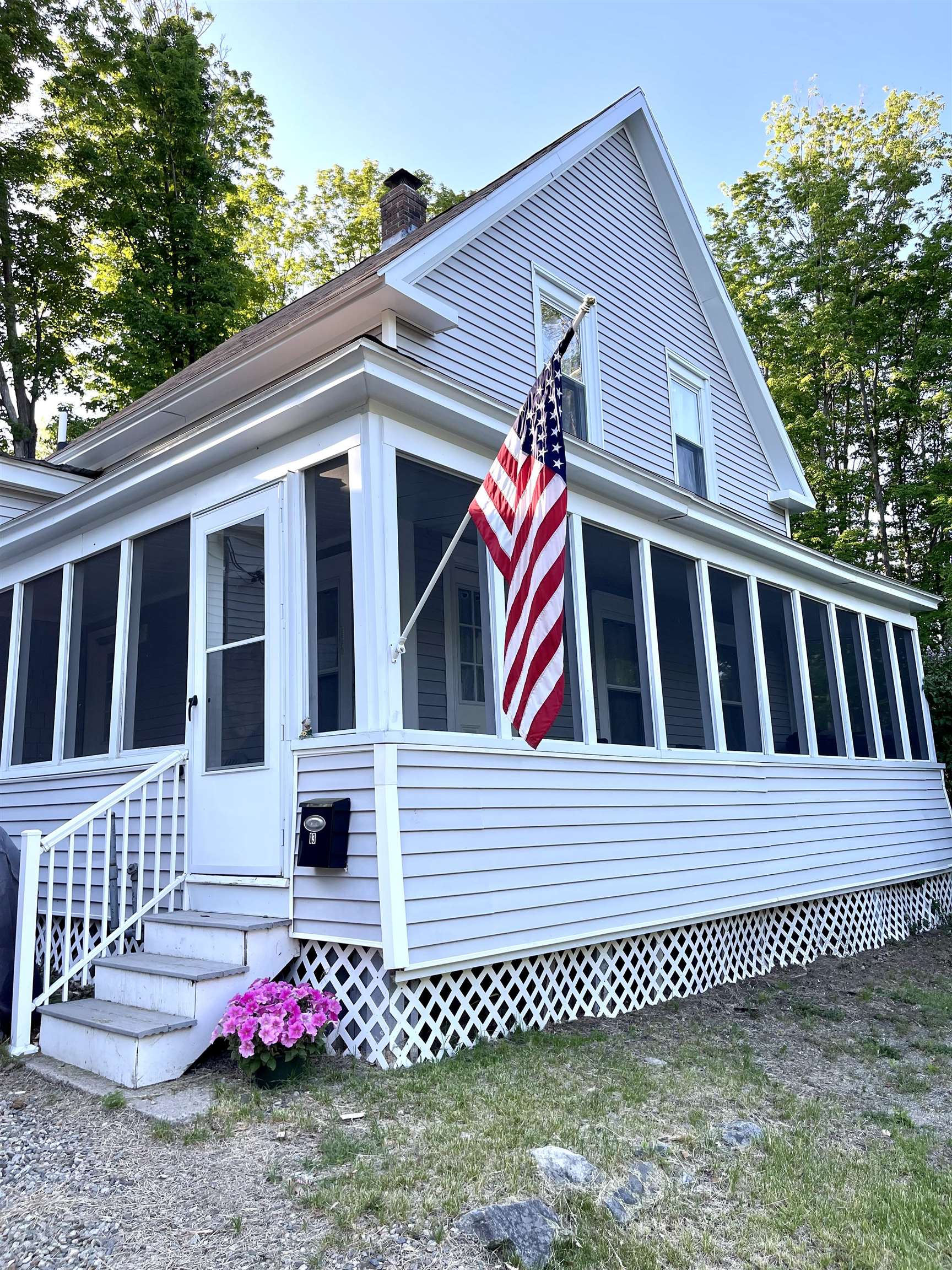 13 High Street Property Photo 1
