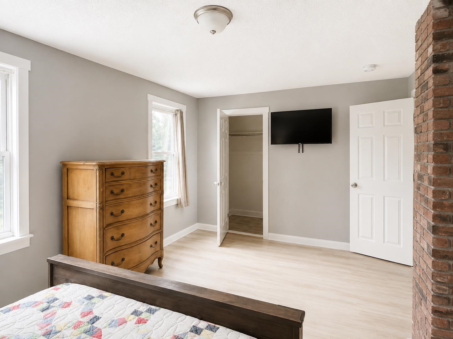 13 High Street Property Photo 18