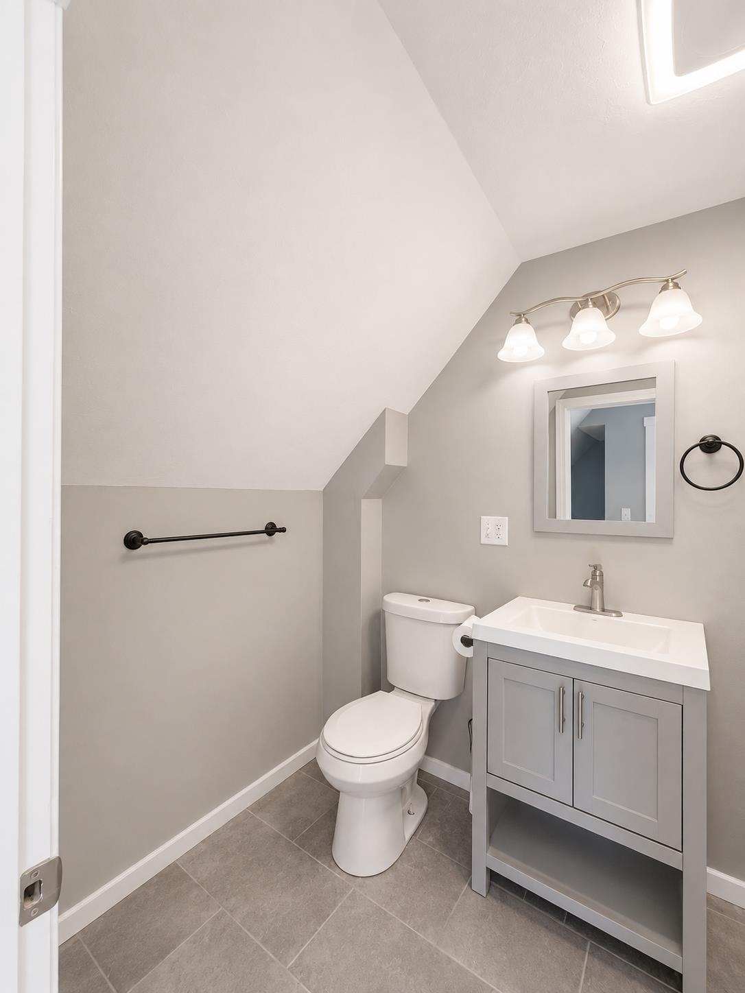 13 High Street Property Photo 21