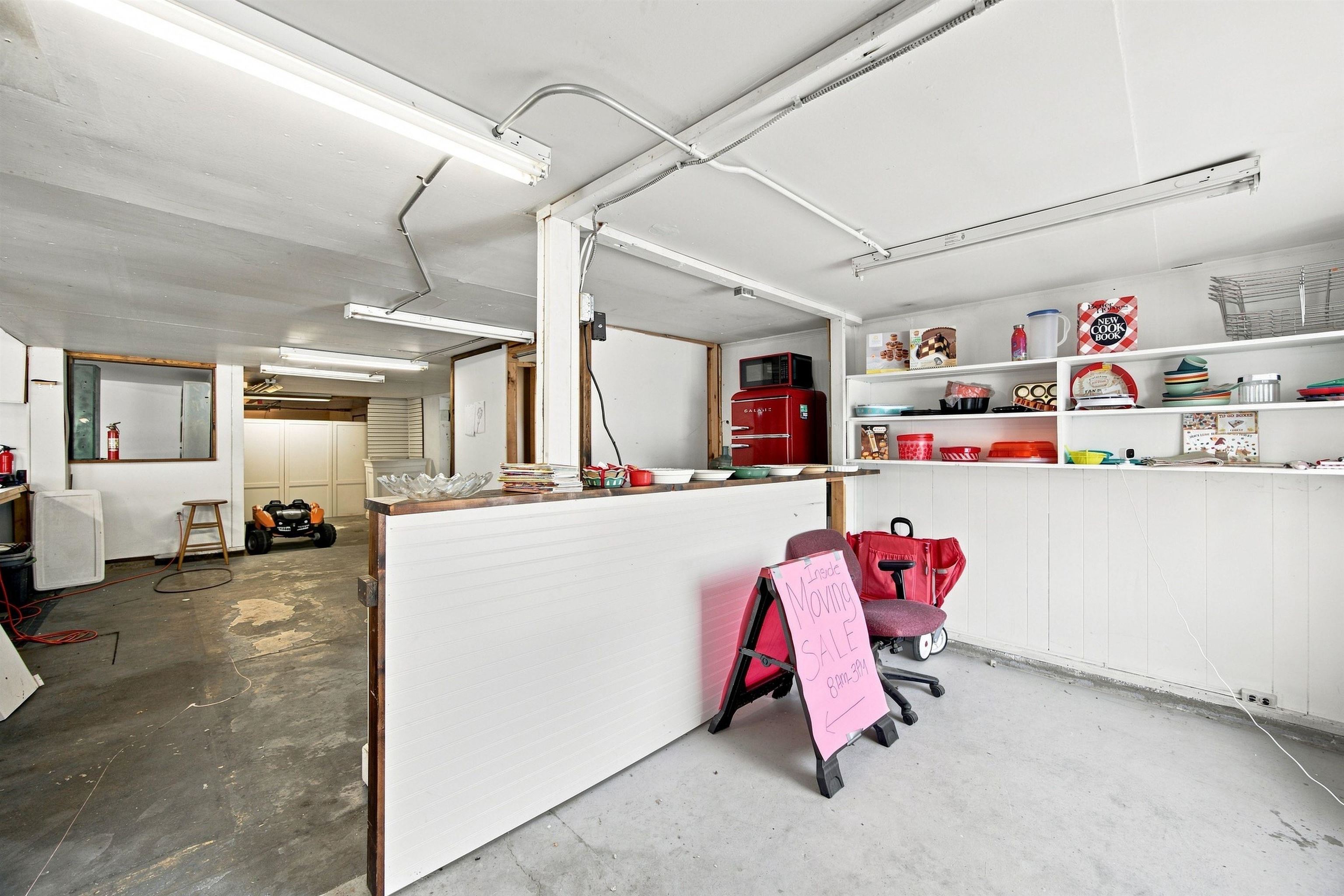 2743 Dartmouth College Highway Property Photo 11