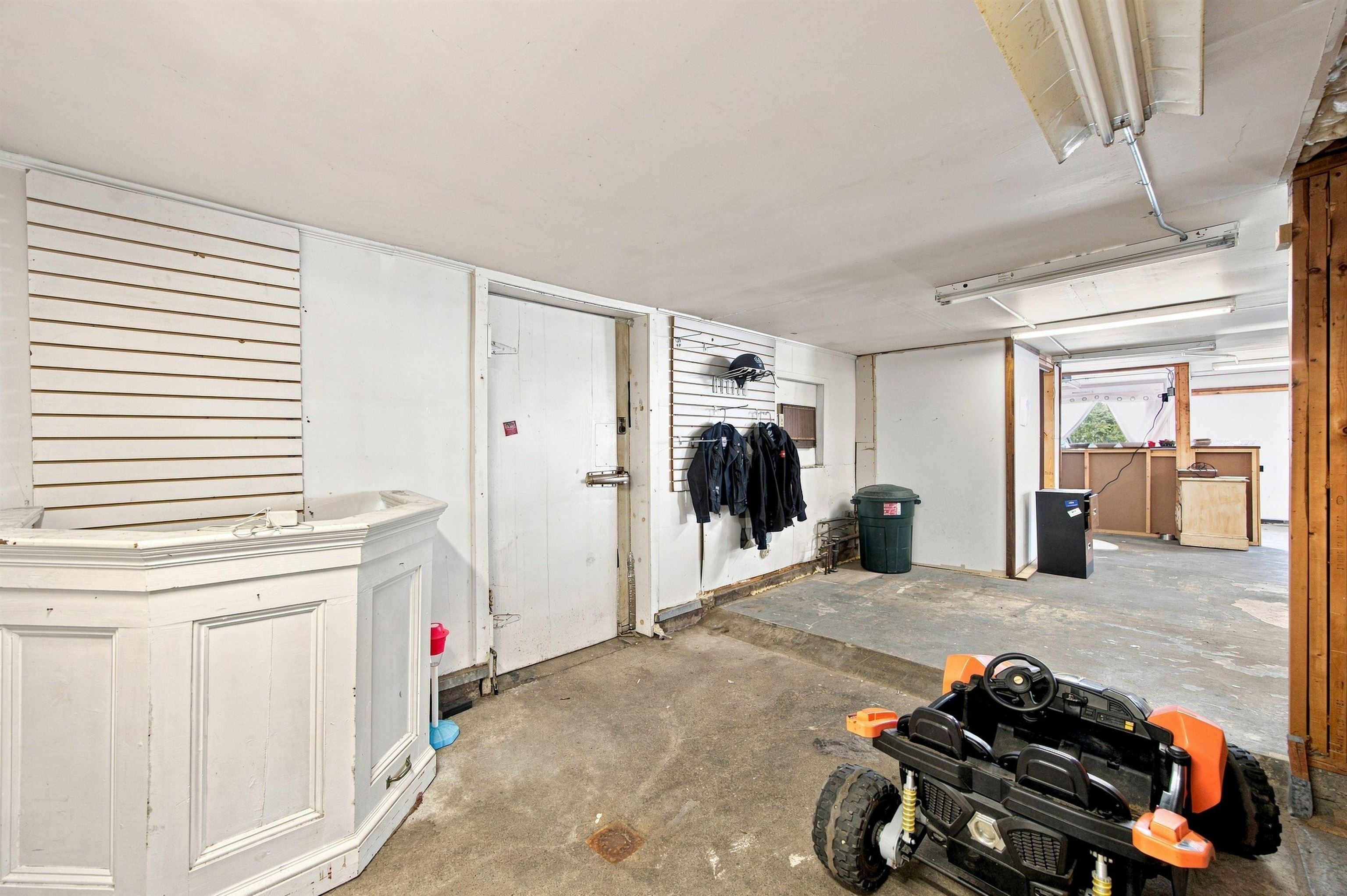 2743 Dartmouth College Highway Property Photo 13