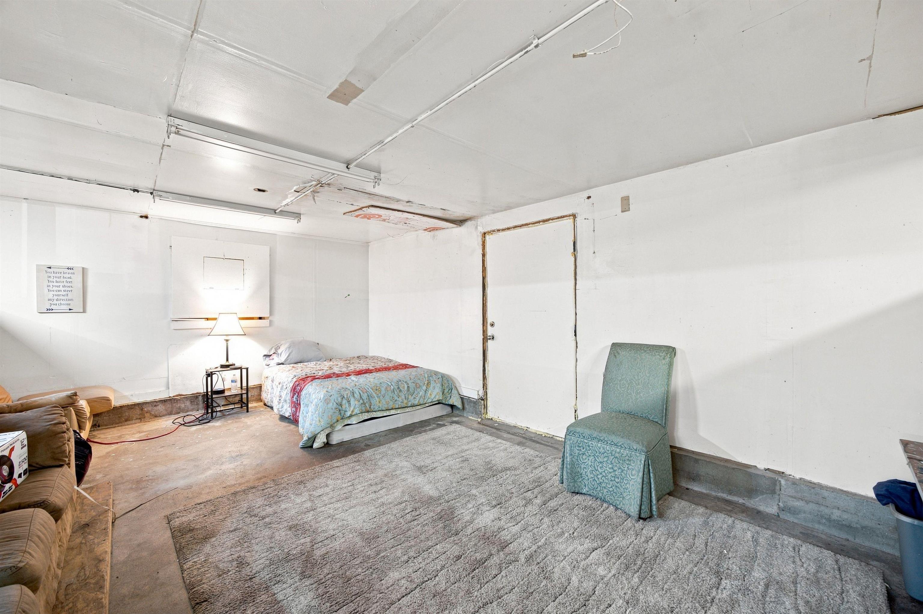 2743 Dartmouth College Highway Property Photo 17