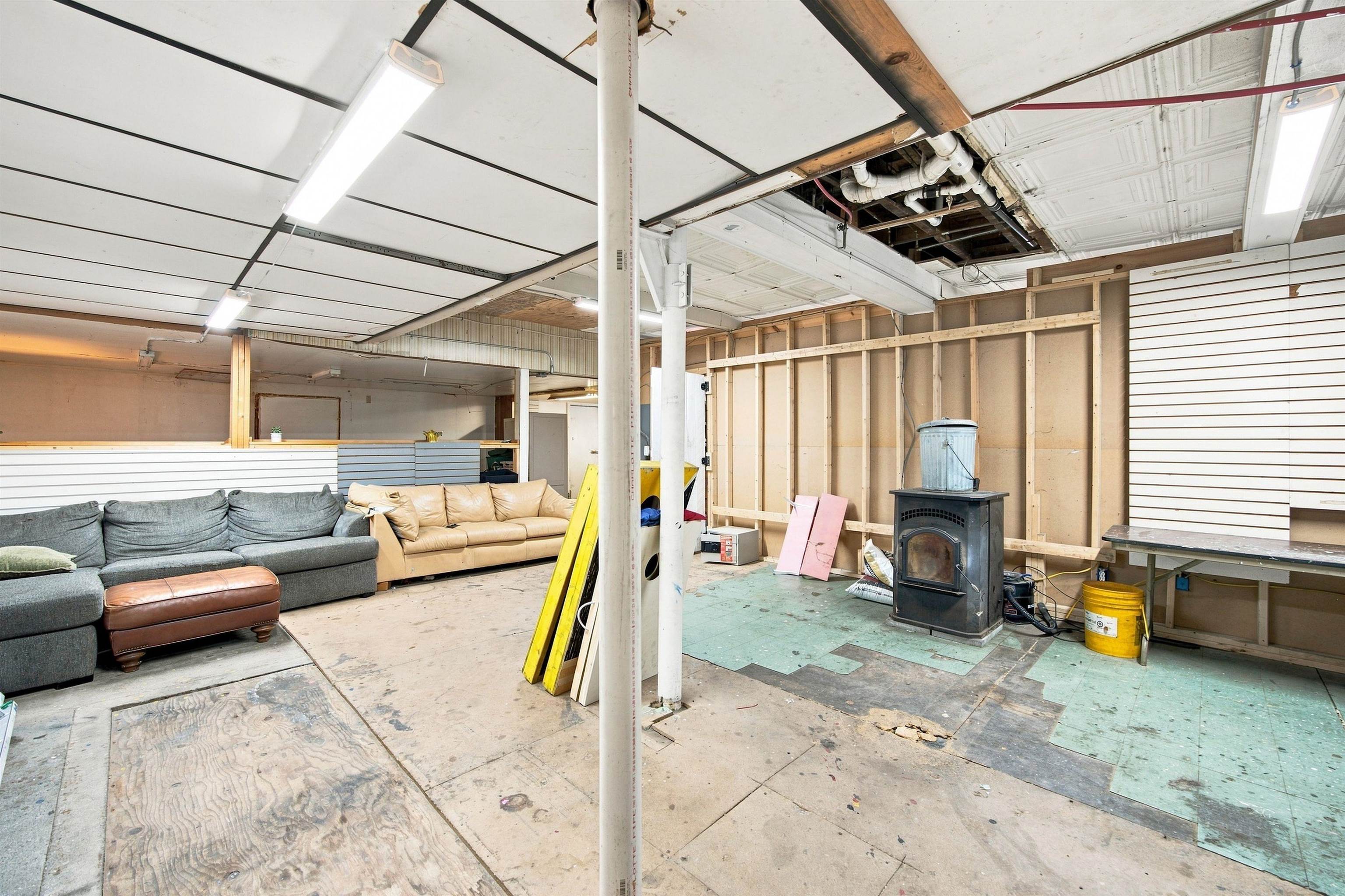 2743 Dartmouth College Highway Property Photo 19