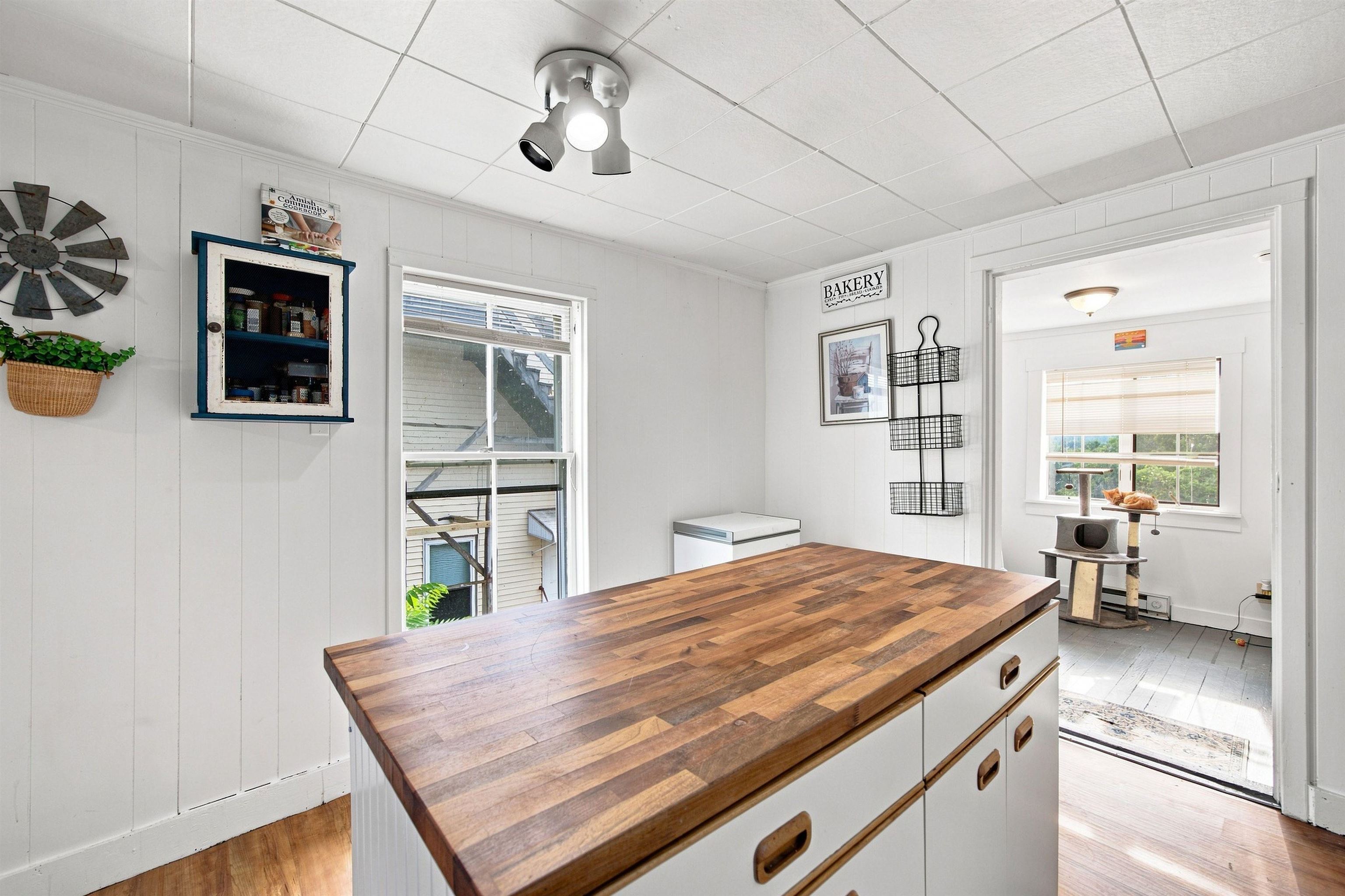 2743 Dartmouth College Highway Property Photo 32