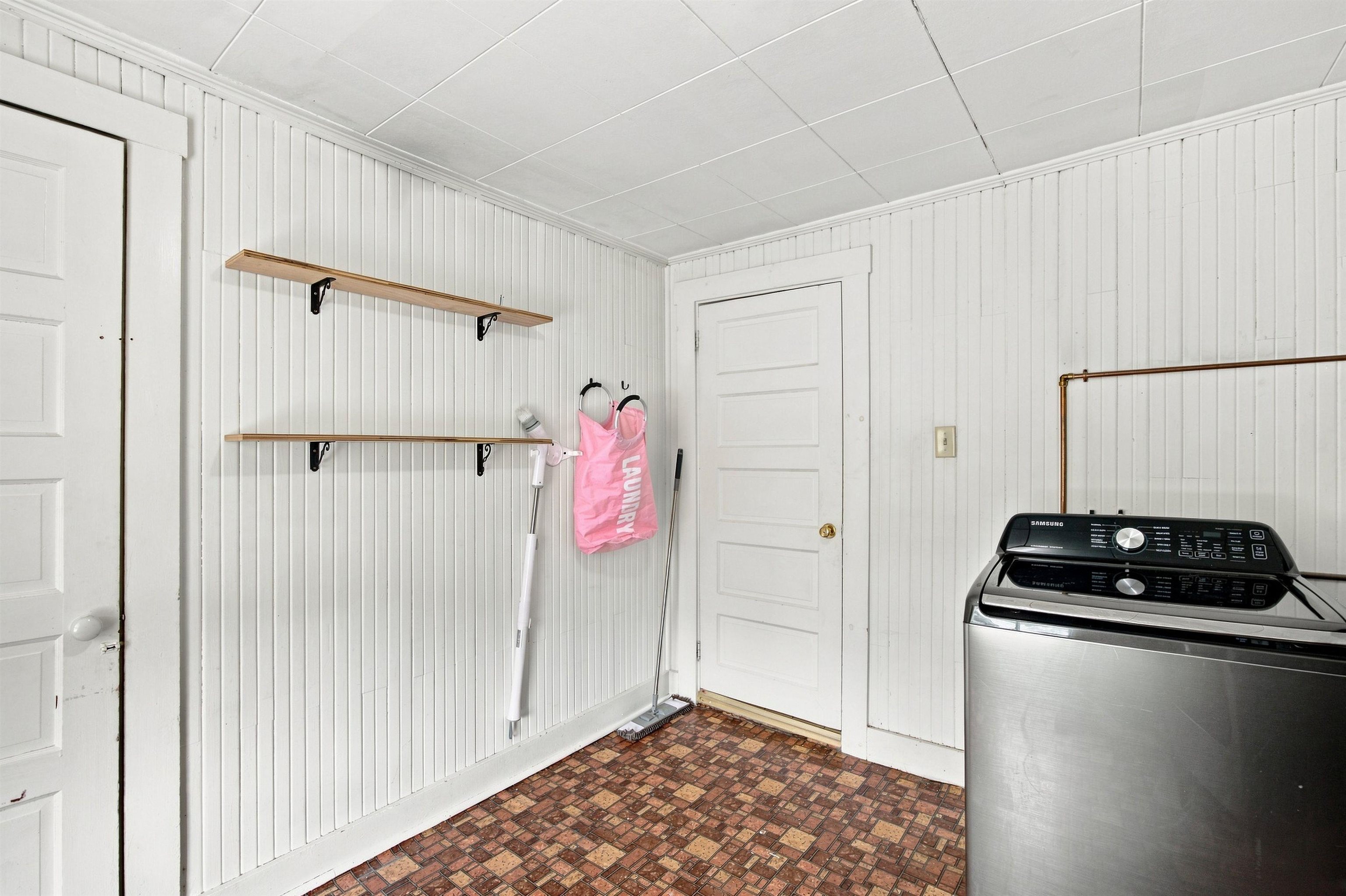 2743 Dartmouth College Highway Property Photo 38