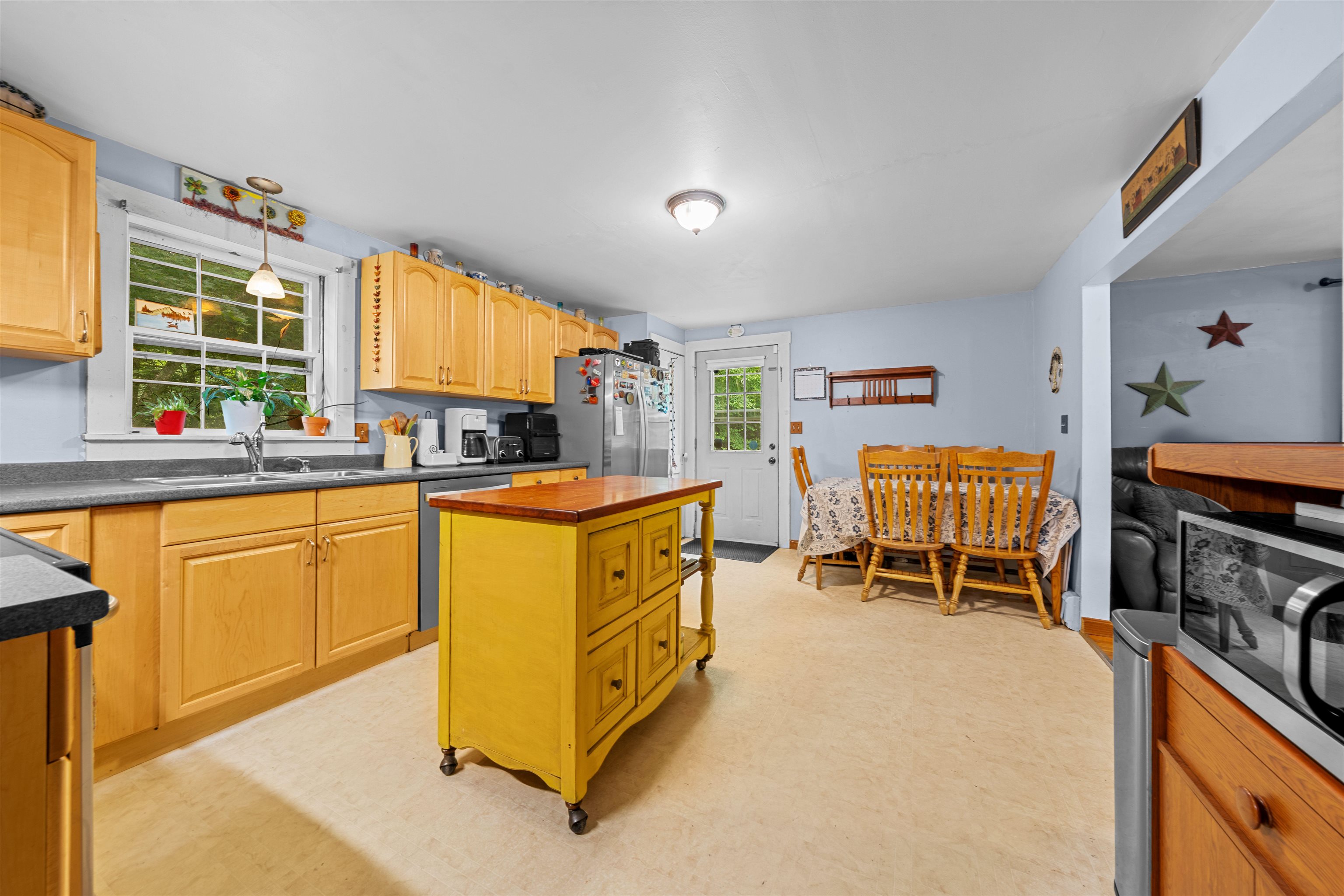 581 Deer Meadow Road Property Photo 12