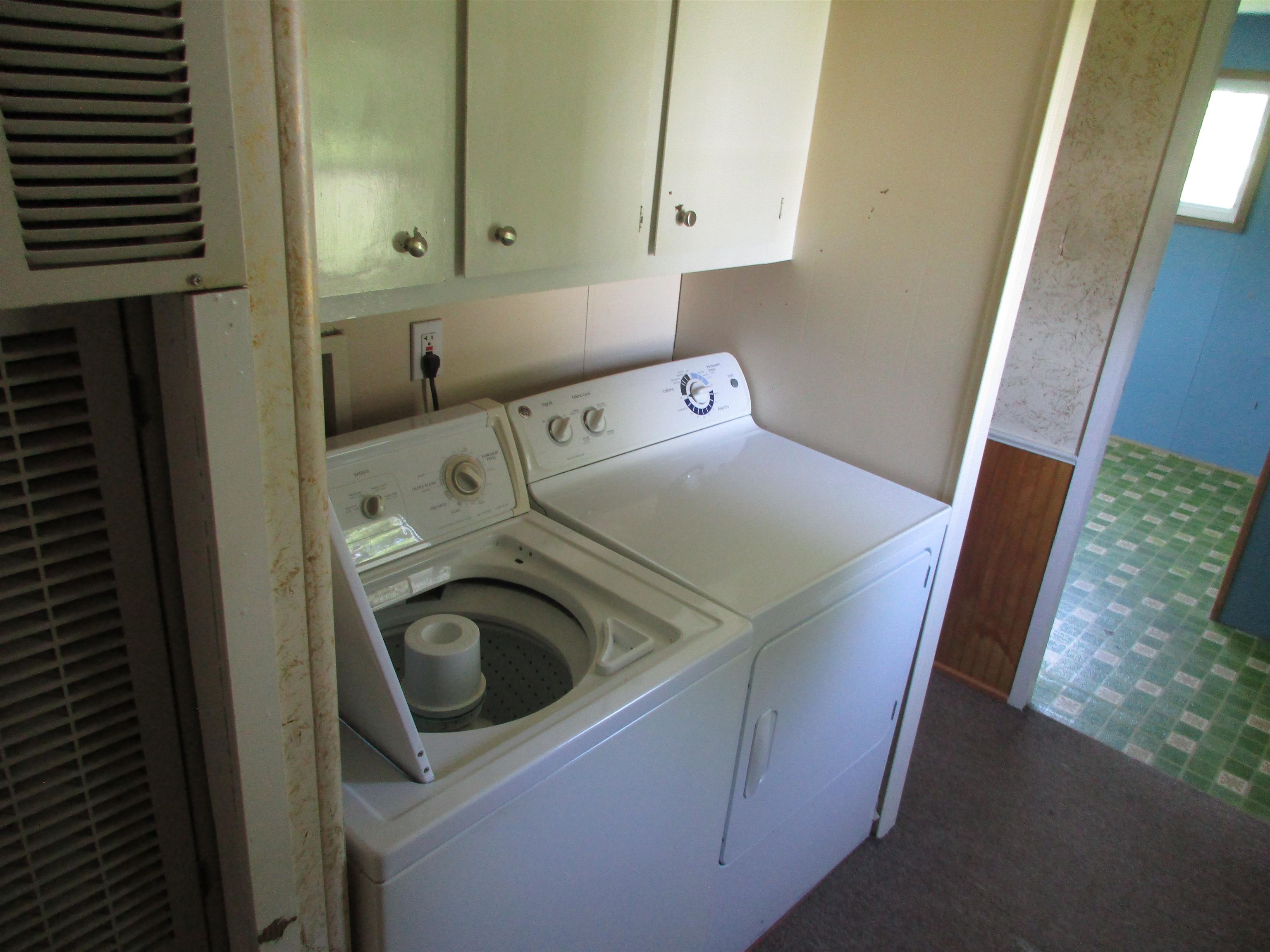 533 Hemlock Road Property Photo 8