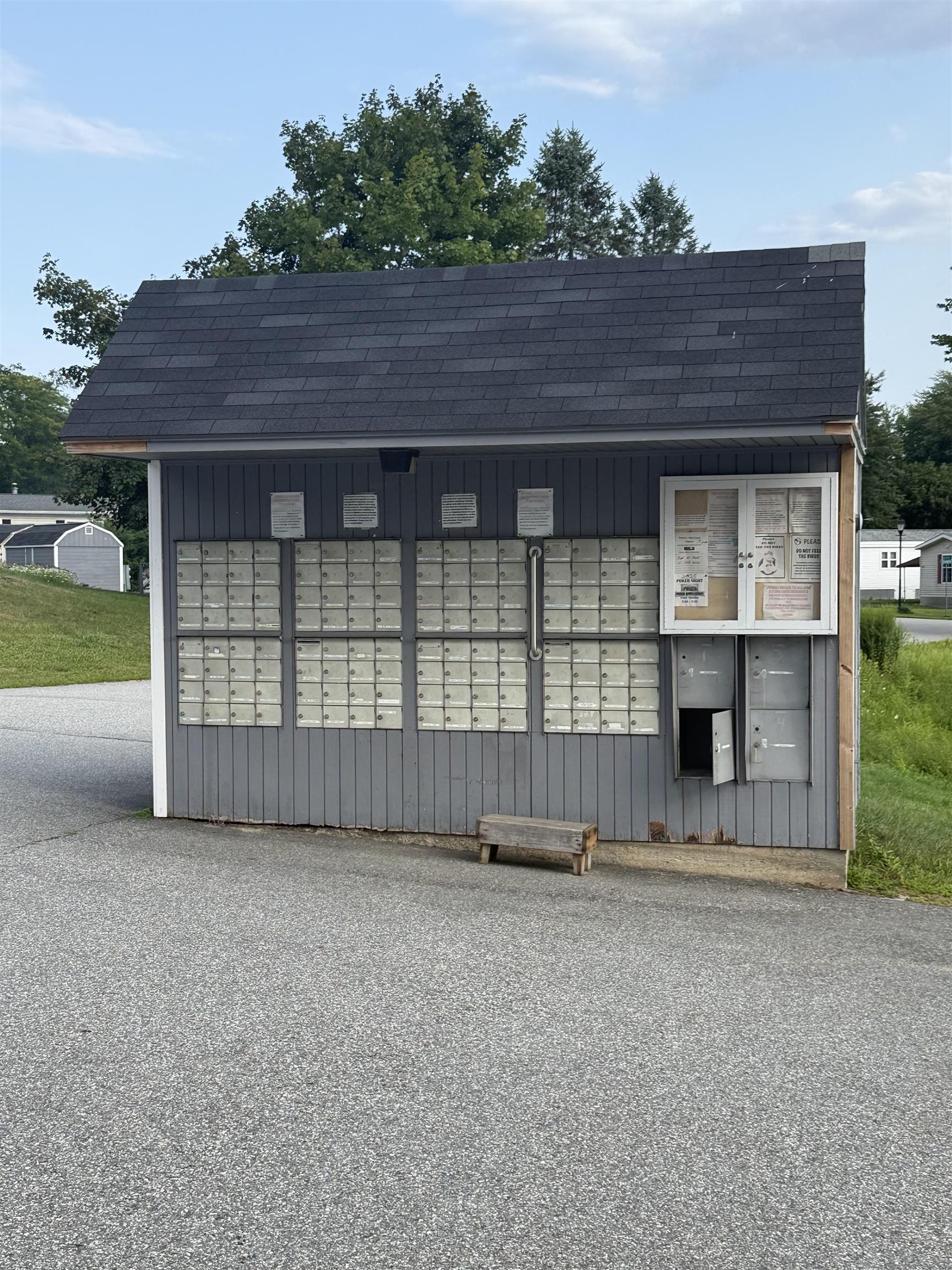 290 Calef Highway Property Photo 7