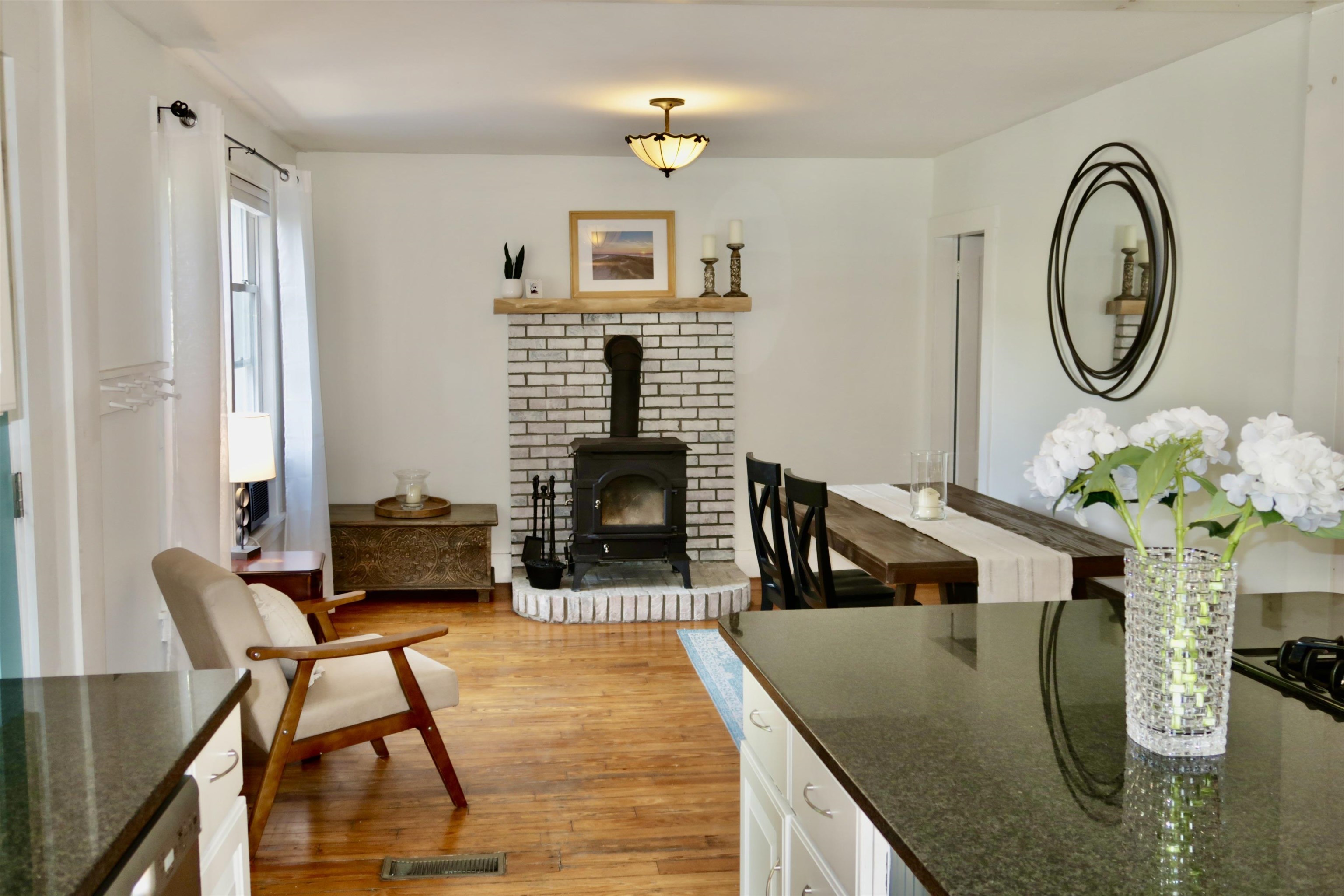 24 Kent Street Property Photo 11