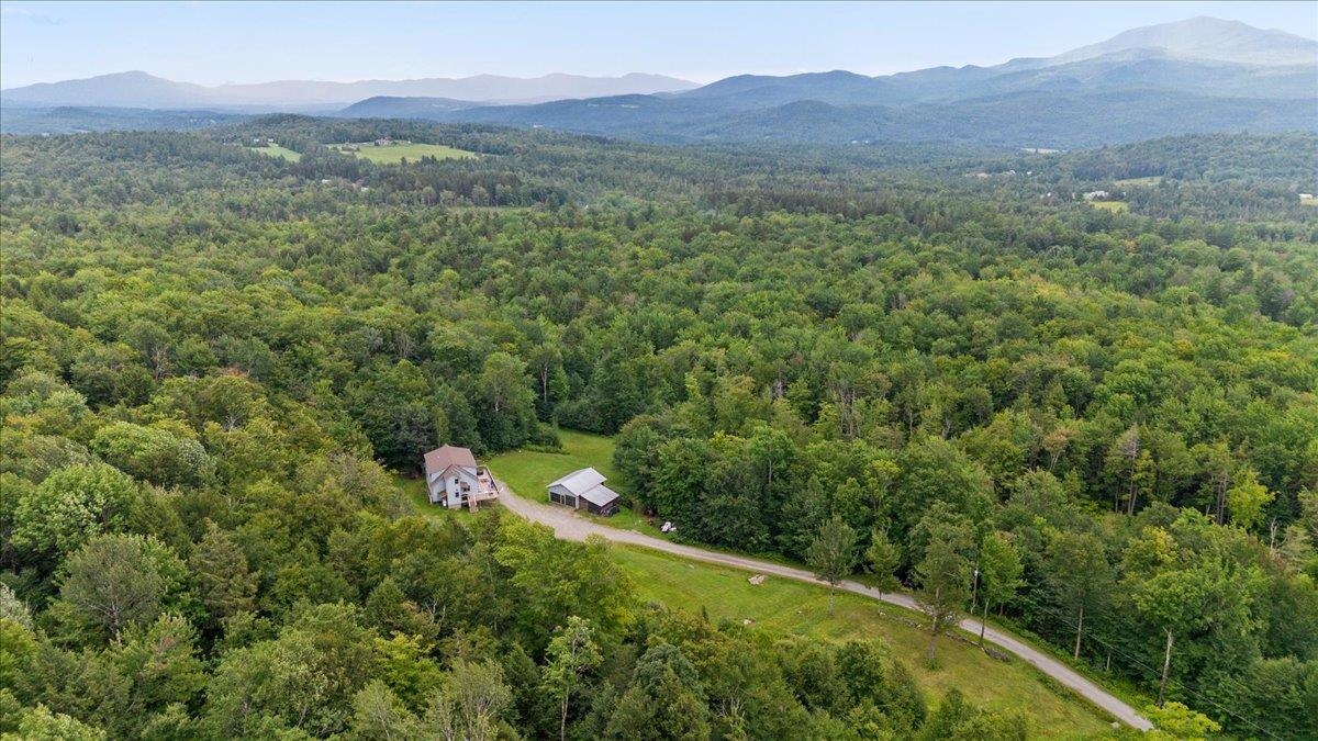 454 Codding Hollow Road Property Photo 5