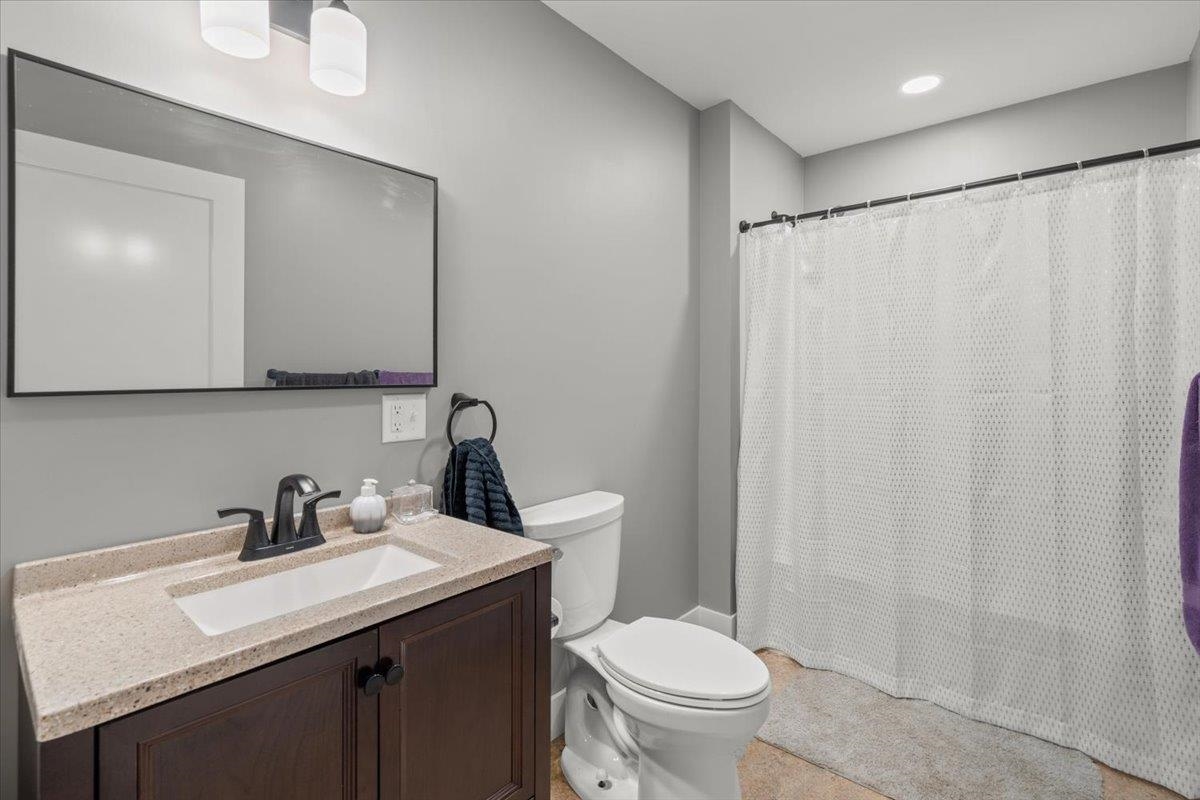 454 Codding Hollow Road Property Photo 16