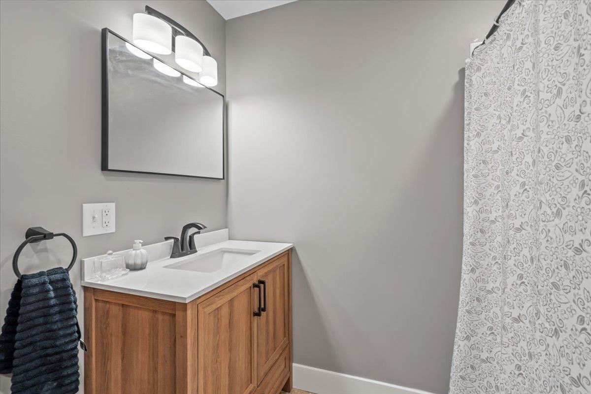 454 Codding Hollow Road Property Photo 33