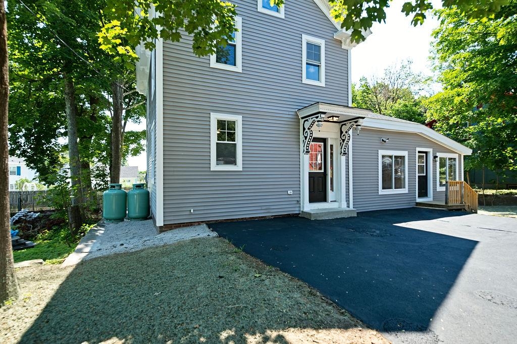 8 Courtland Street Property Photo 1