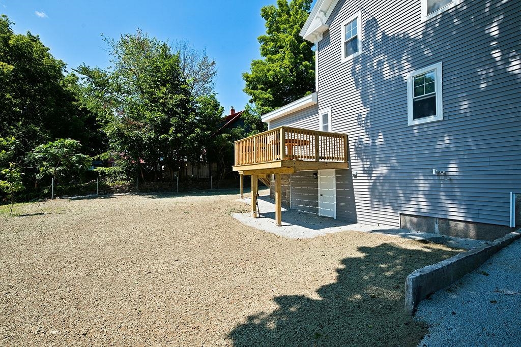 8 Courtland Street Property Photo 11