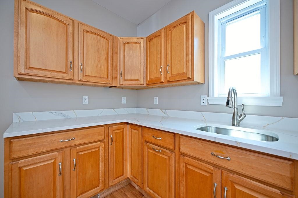 8 Courtland Street Property Photo 24