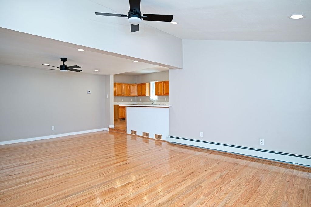 8 Courtland Street Property Photo 35
