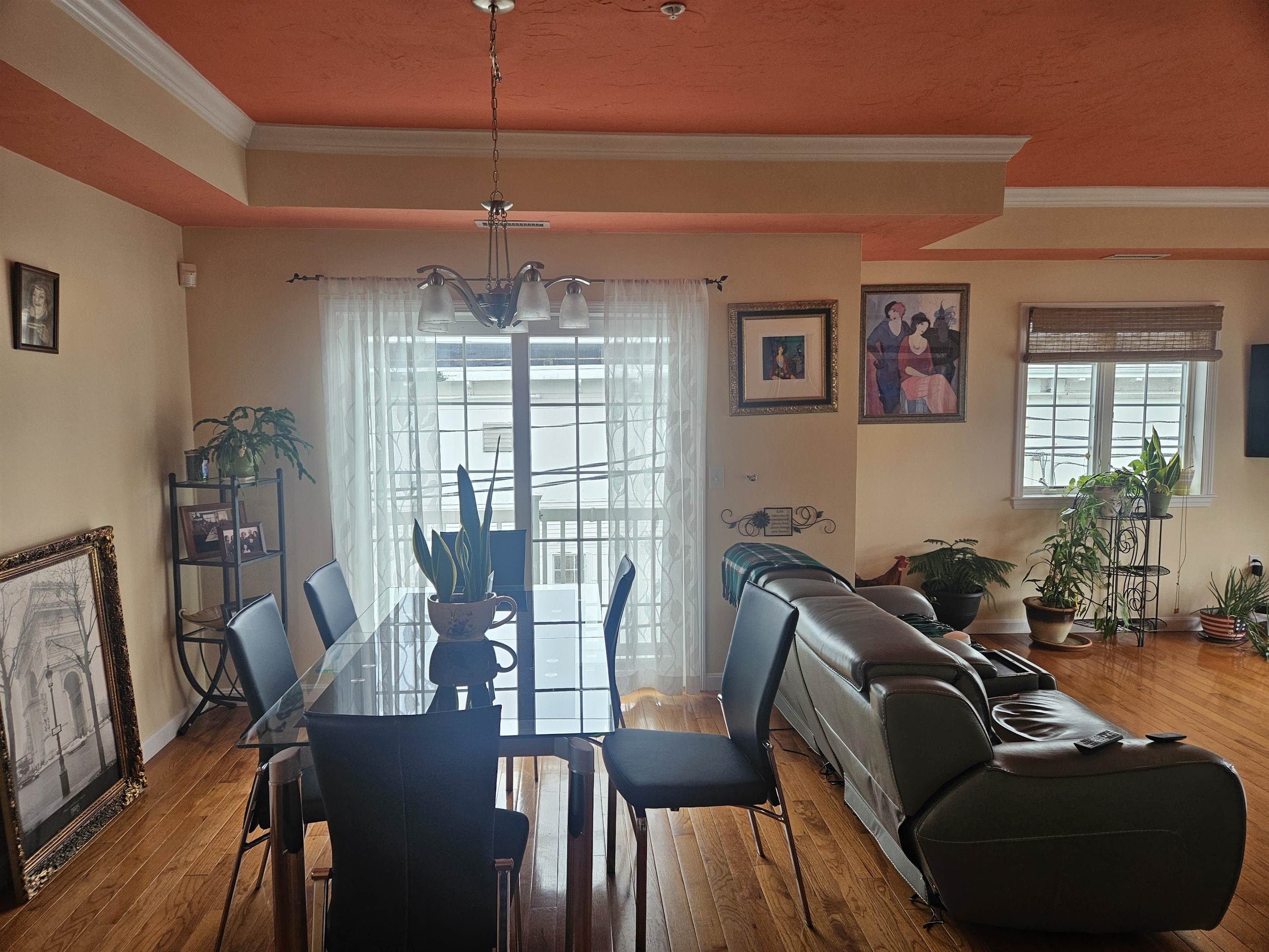 7 F Street Property Photo 12