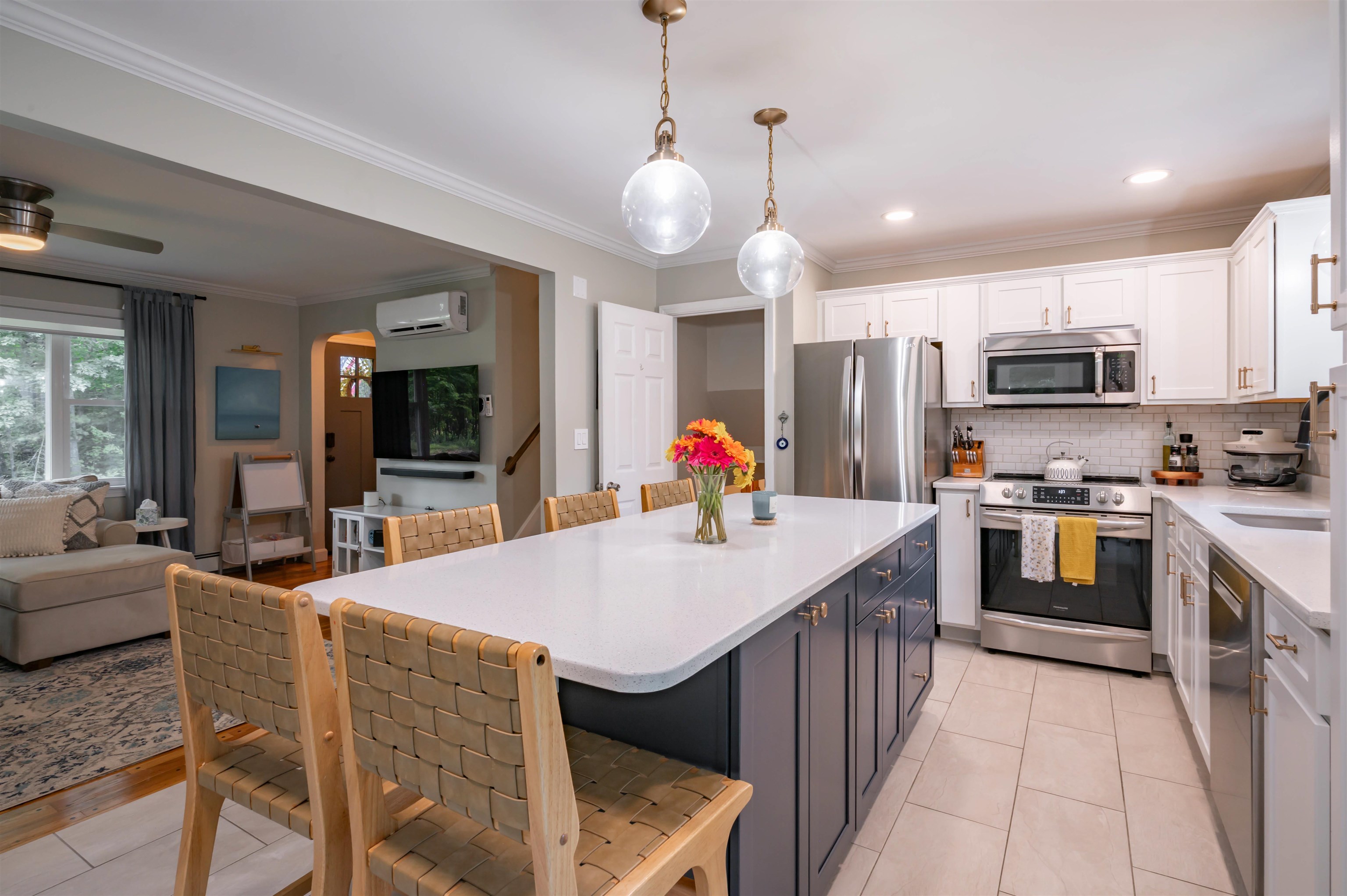 52 Albin Road Property Photo 6