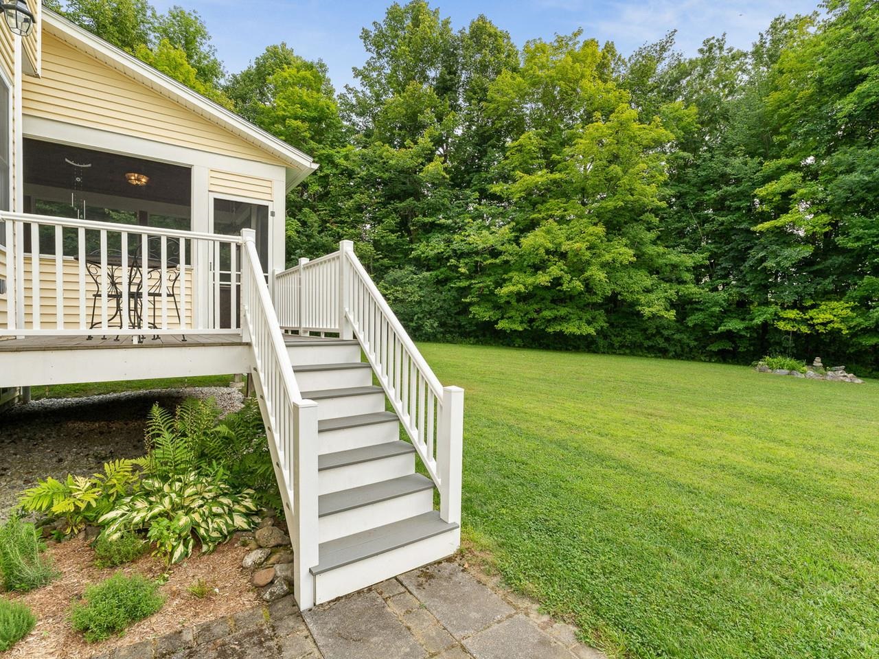 506 Hickory Place Property Photo 31