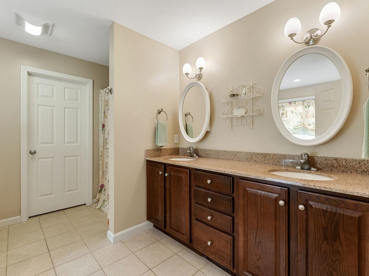 506 Hickory Place Property Photo 39