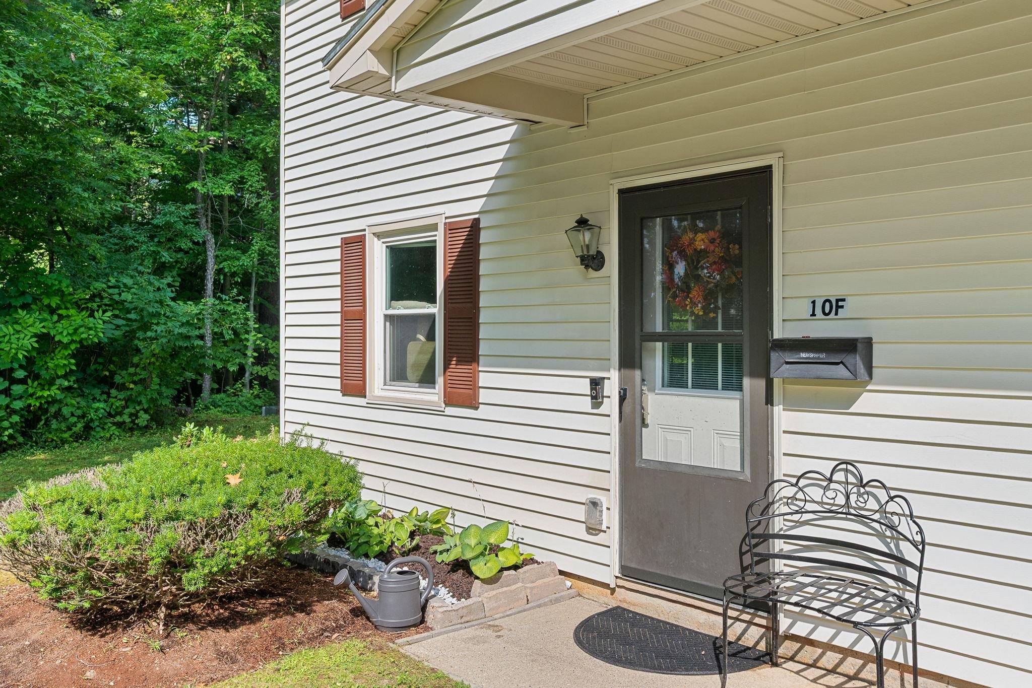 86 Pinecrest Drive Property Photo 3