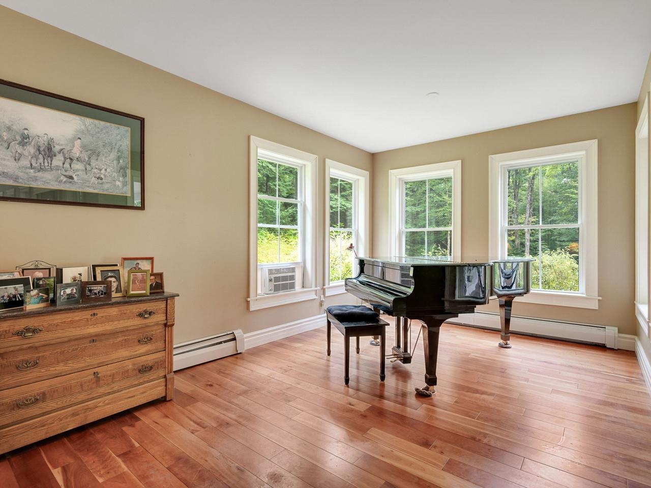 646 Village Woods Road Property Photo 6