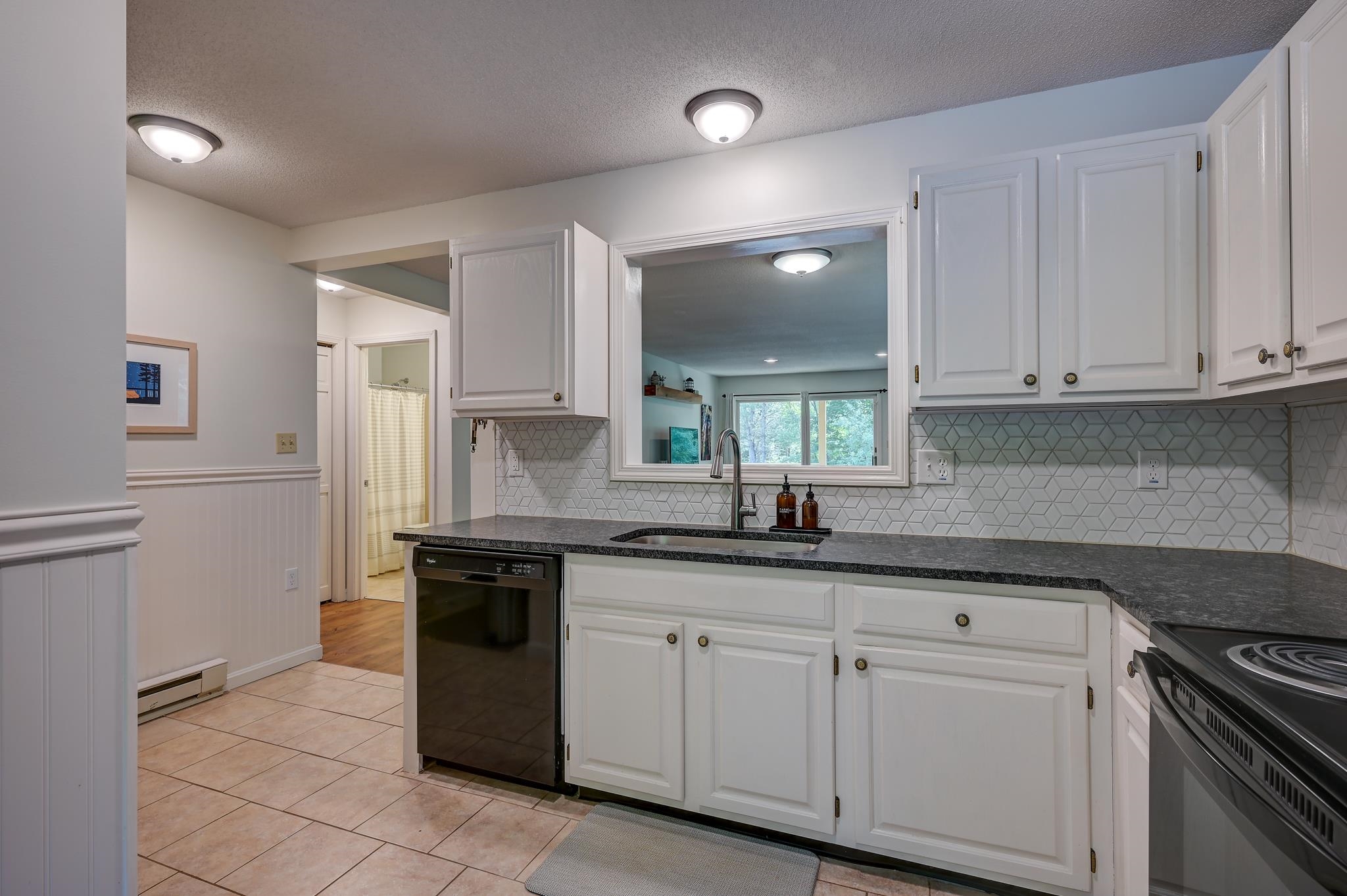 160 Northbrook Circle Property Photo 11