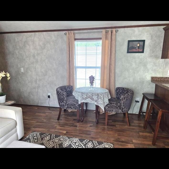 9 Parklane Road Property Photo 6