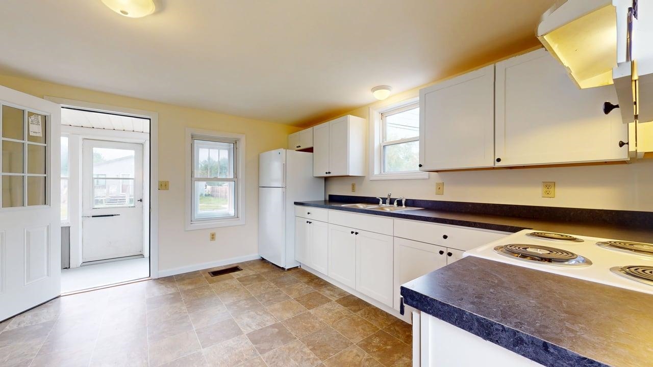 106 First Street Property Photo 6