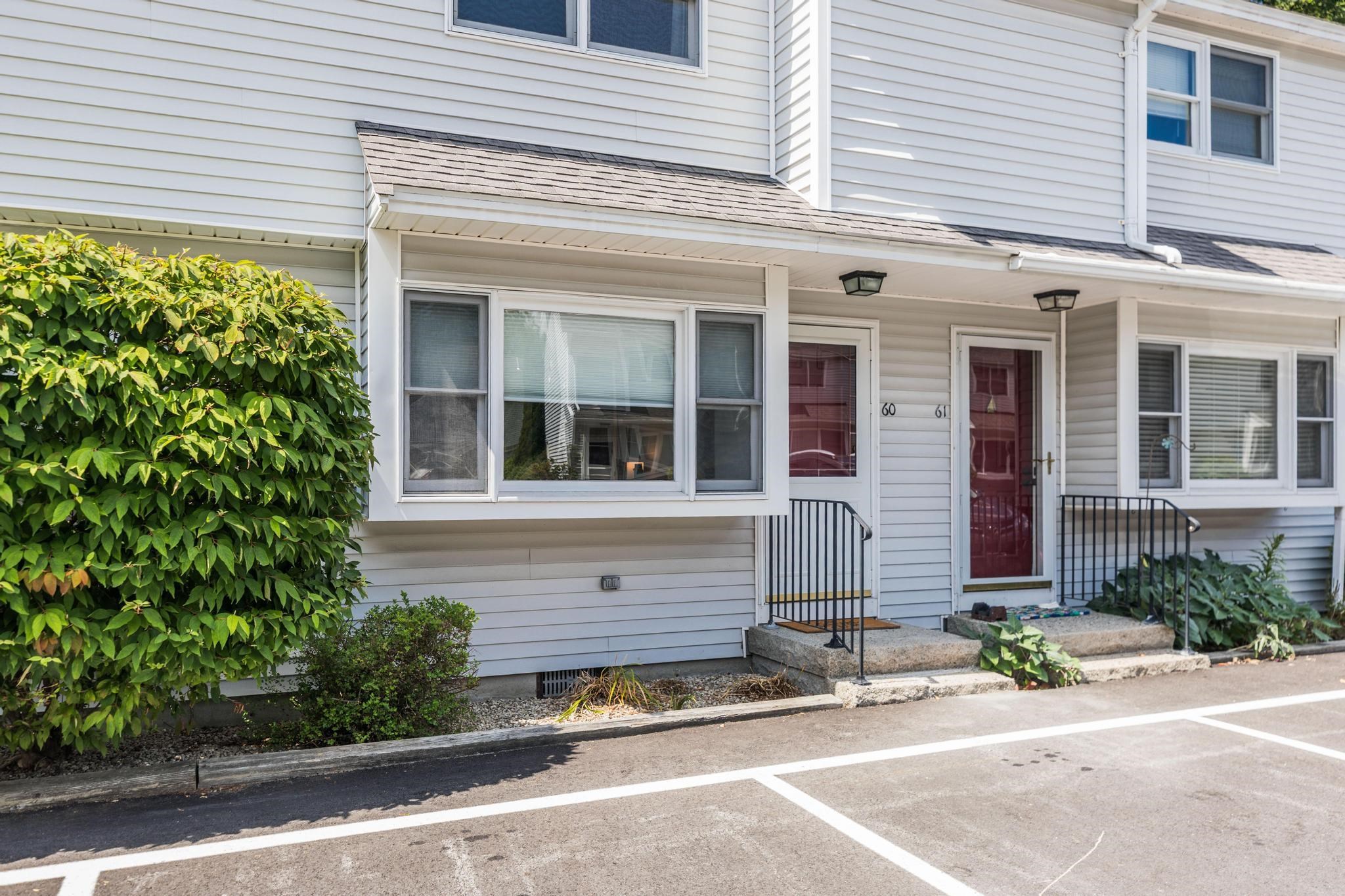 777 Middle Road Property Photo 1