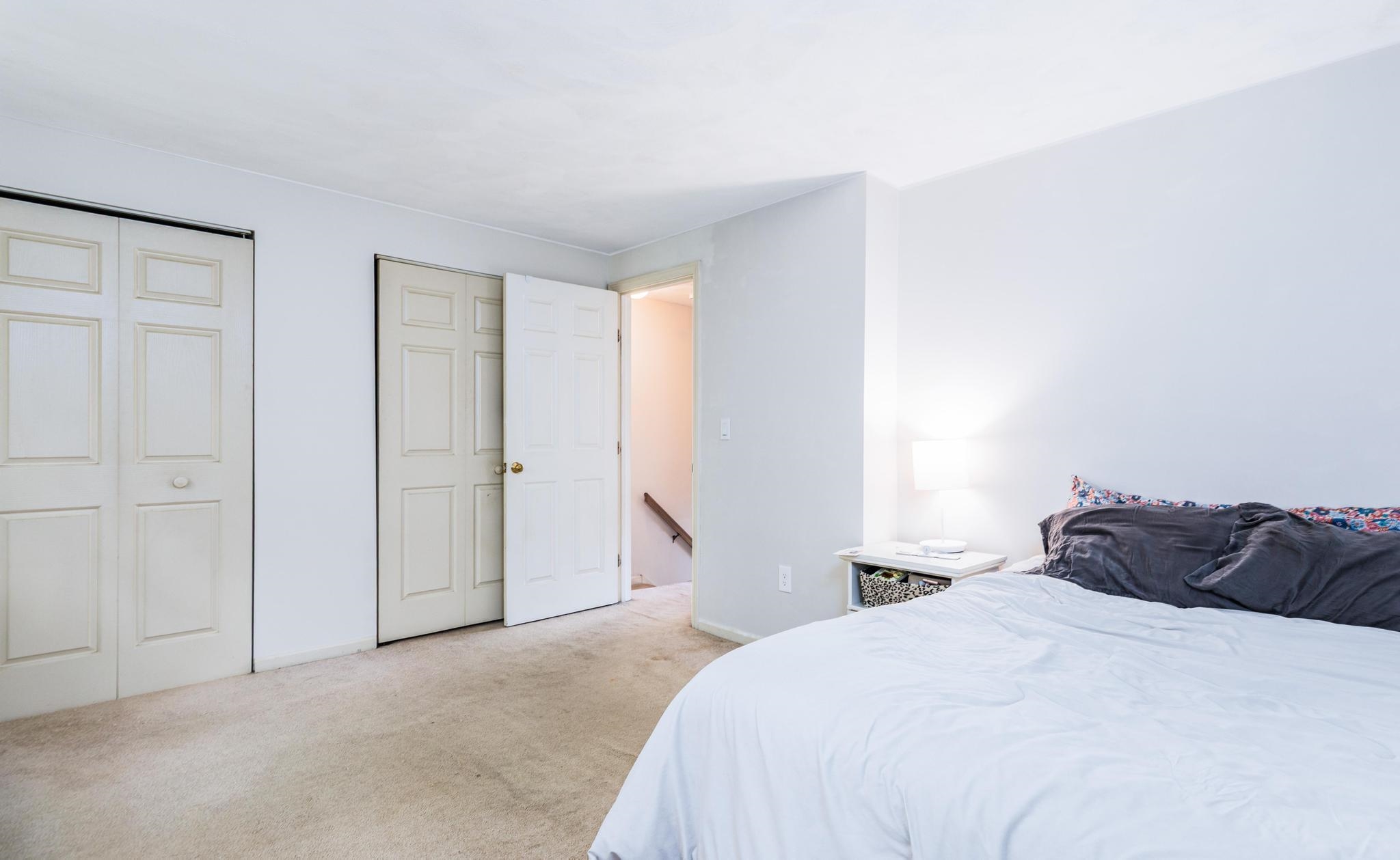 777 Middle Road Property Photo 16
