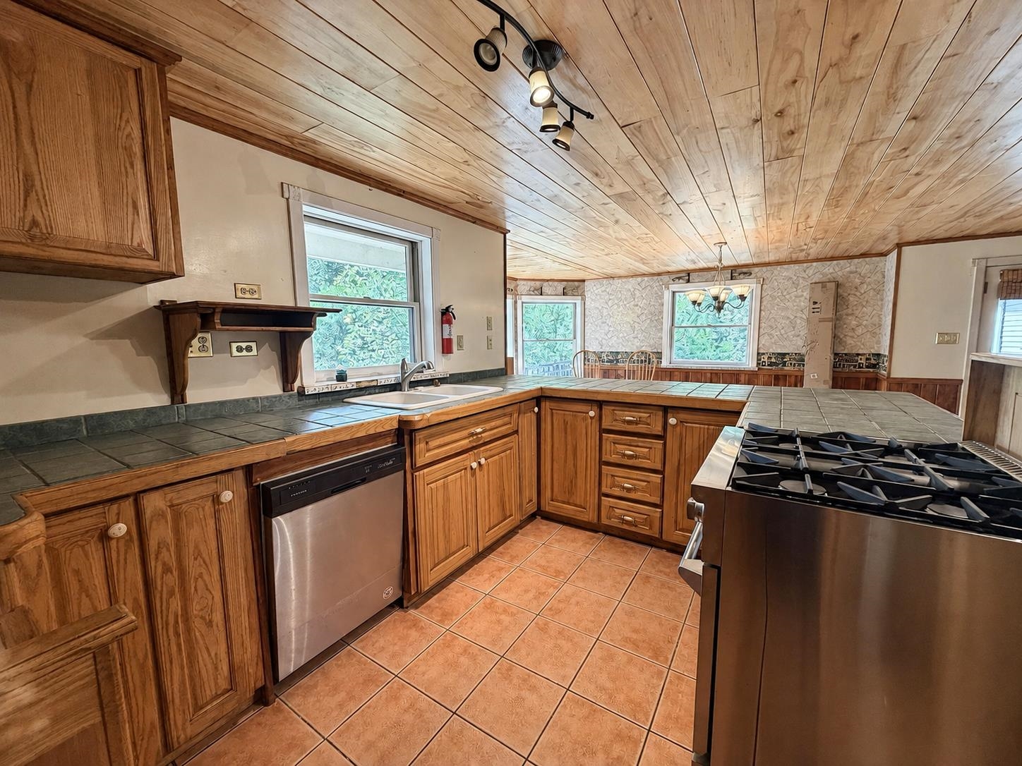 1891 Coles Pond Road Property Photo 8