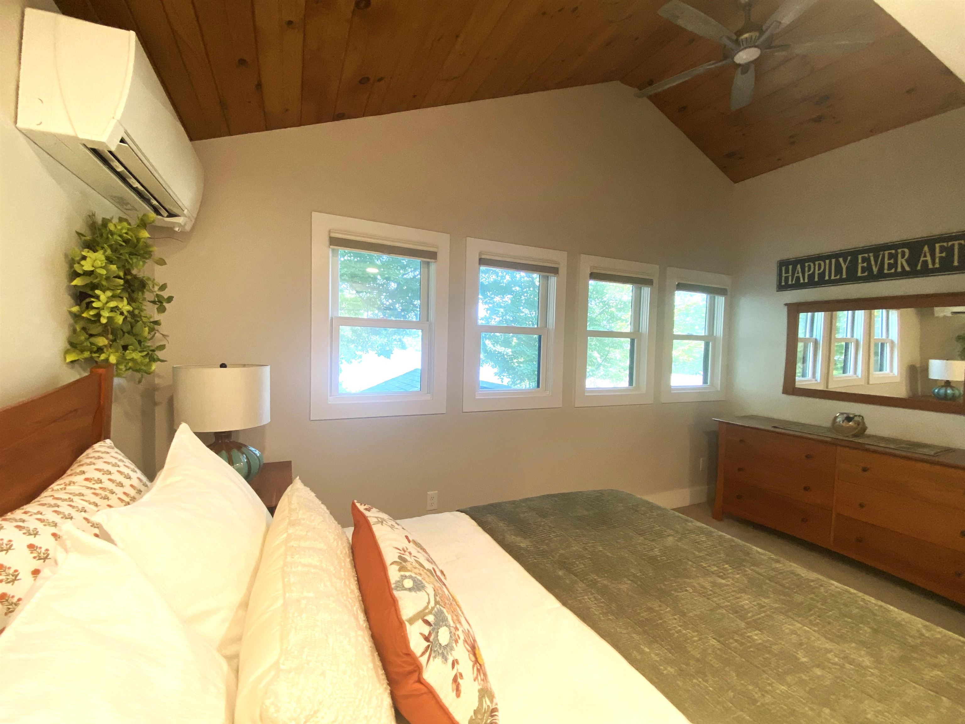2935 Lake Dunmore Road Property Photo 25