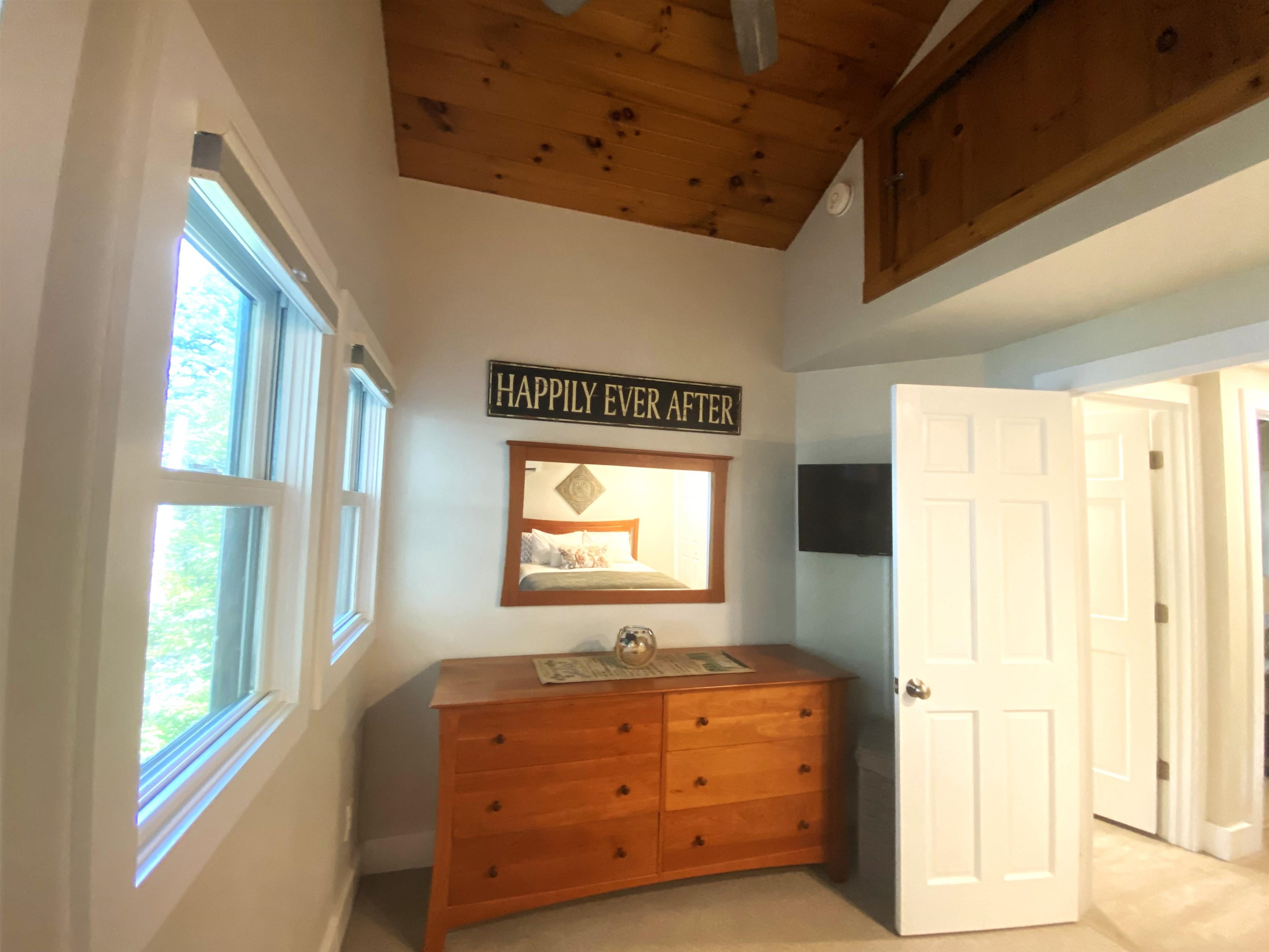2935 Lake Dunmore Road Property Photo 27