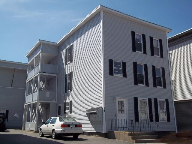 305-309 Cedar Street Property Photo 1