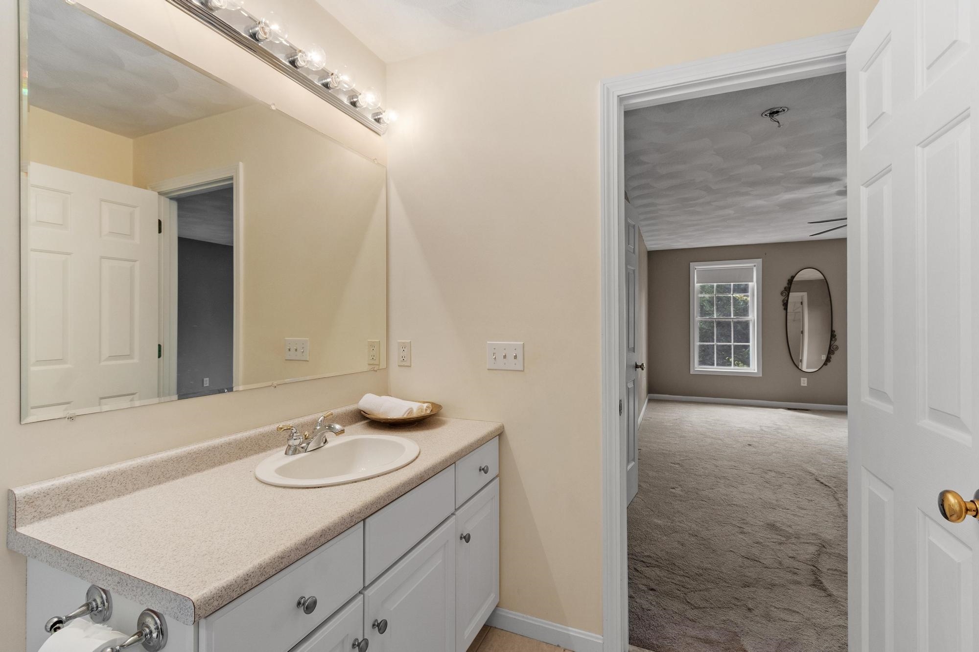 13 Lantern Drive Property Photo 36