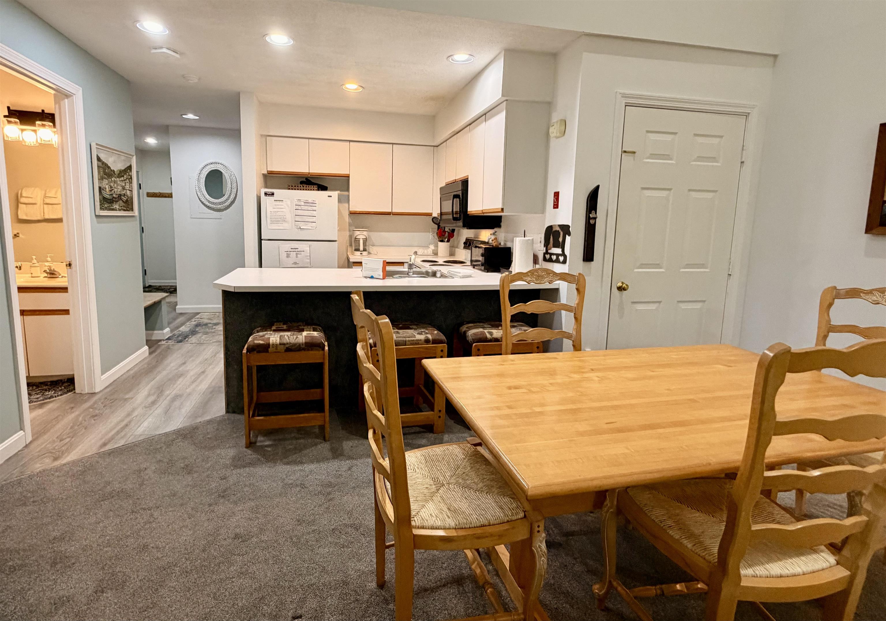 8 Deer Creek Property Photo 9