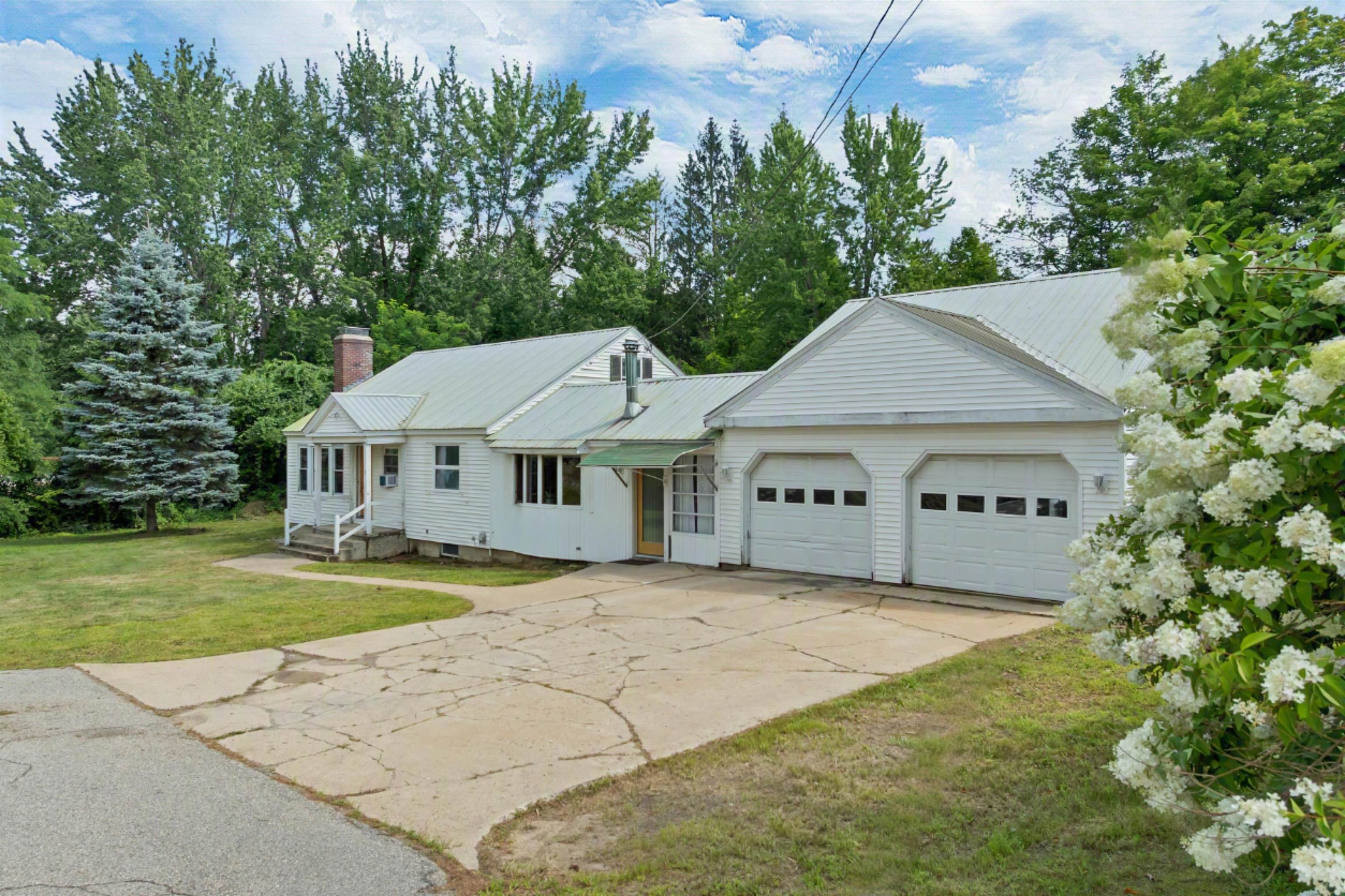 27 Village Lane Property Photo 1