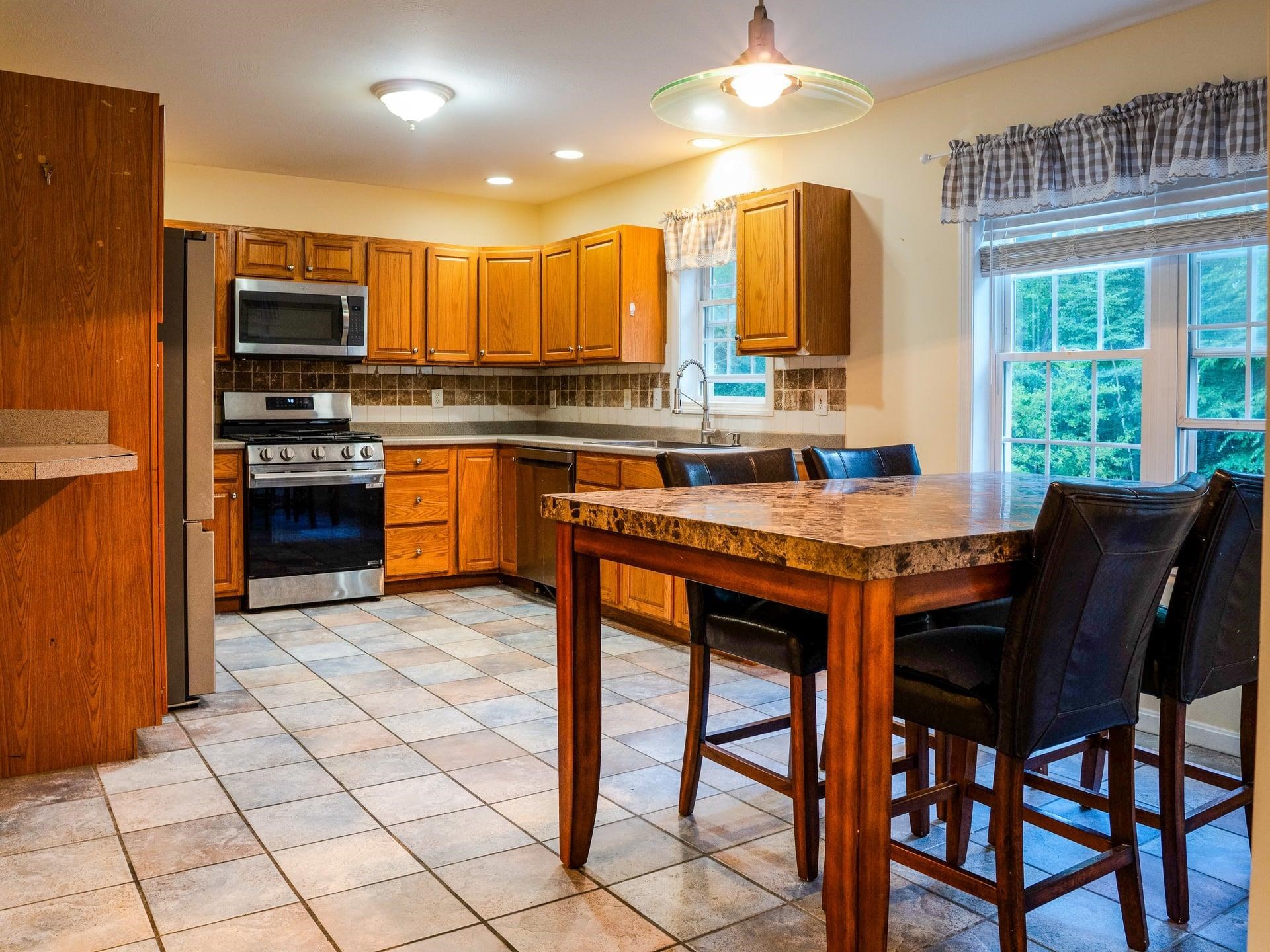 210 Kent Farm Road Property Photo 7
