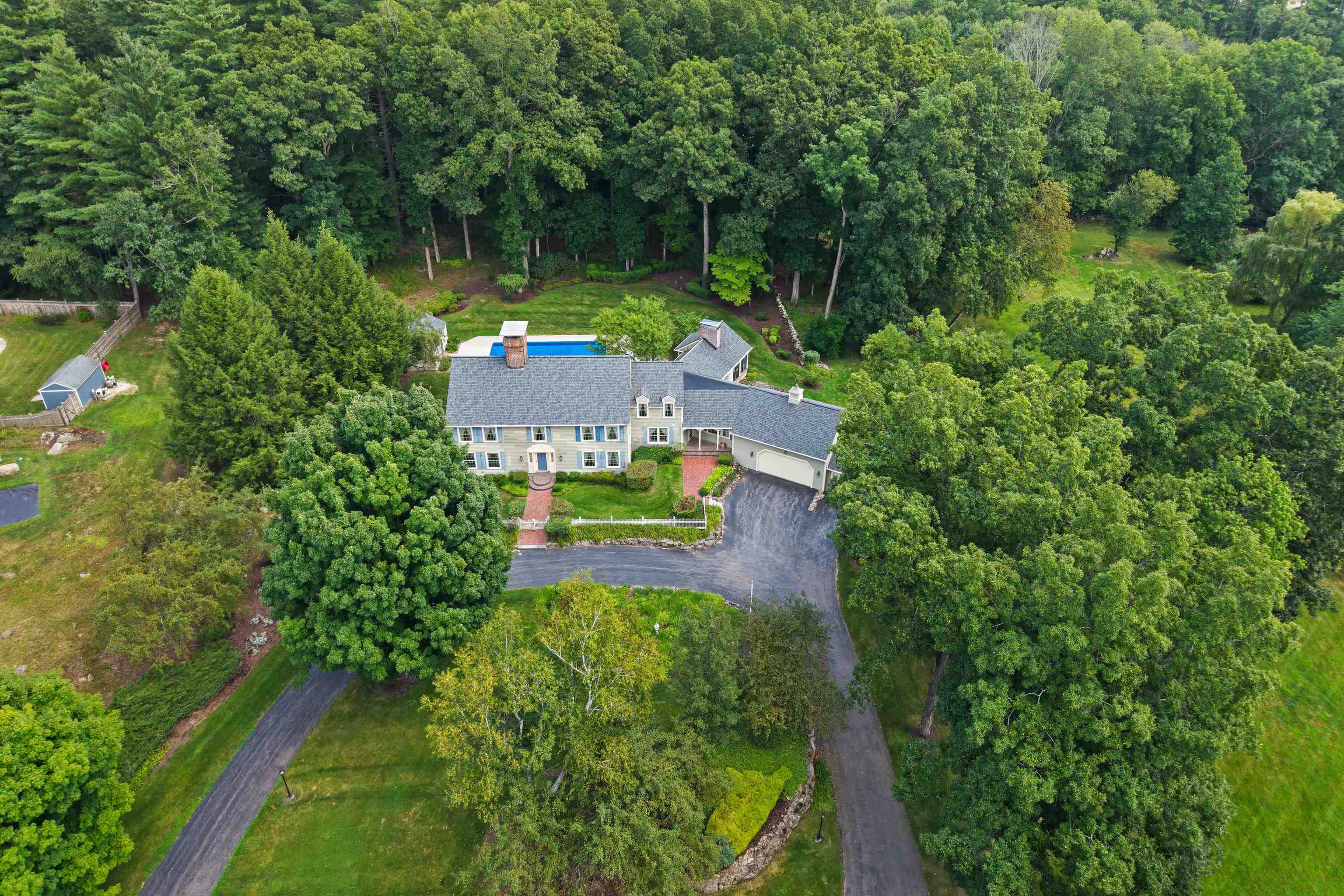 43 Pheasant Run Property Photo 2