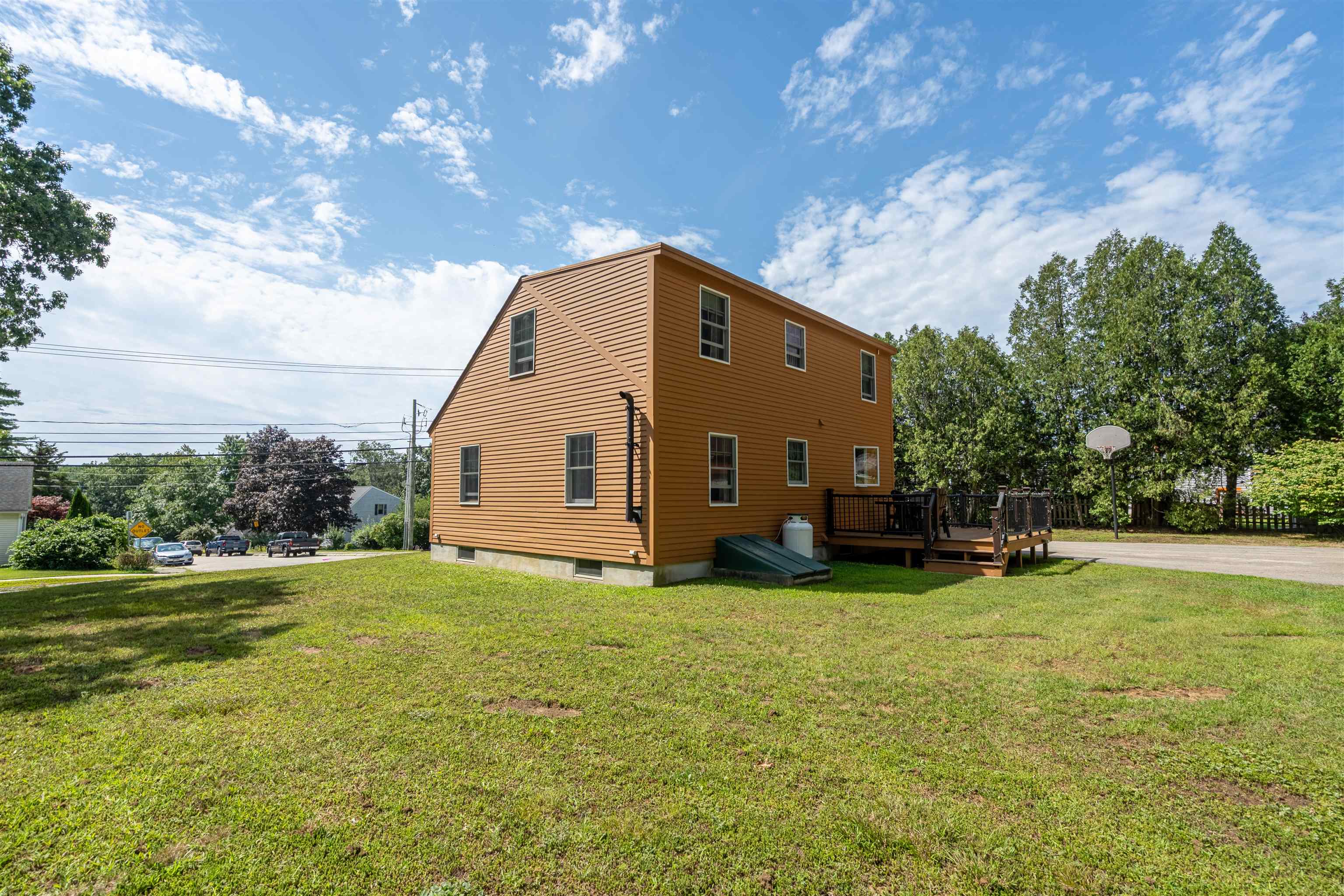 37 Glenwood Avenue Property Photo 8