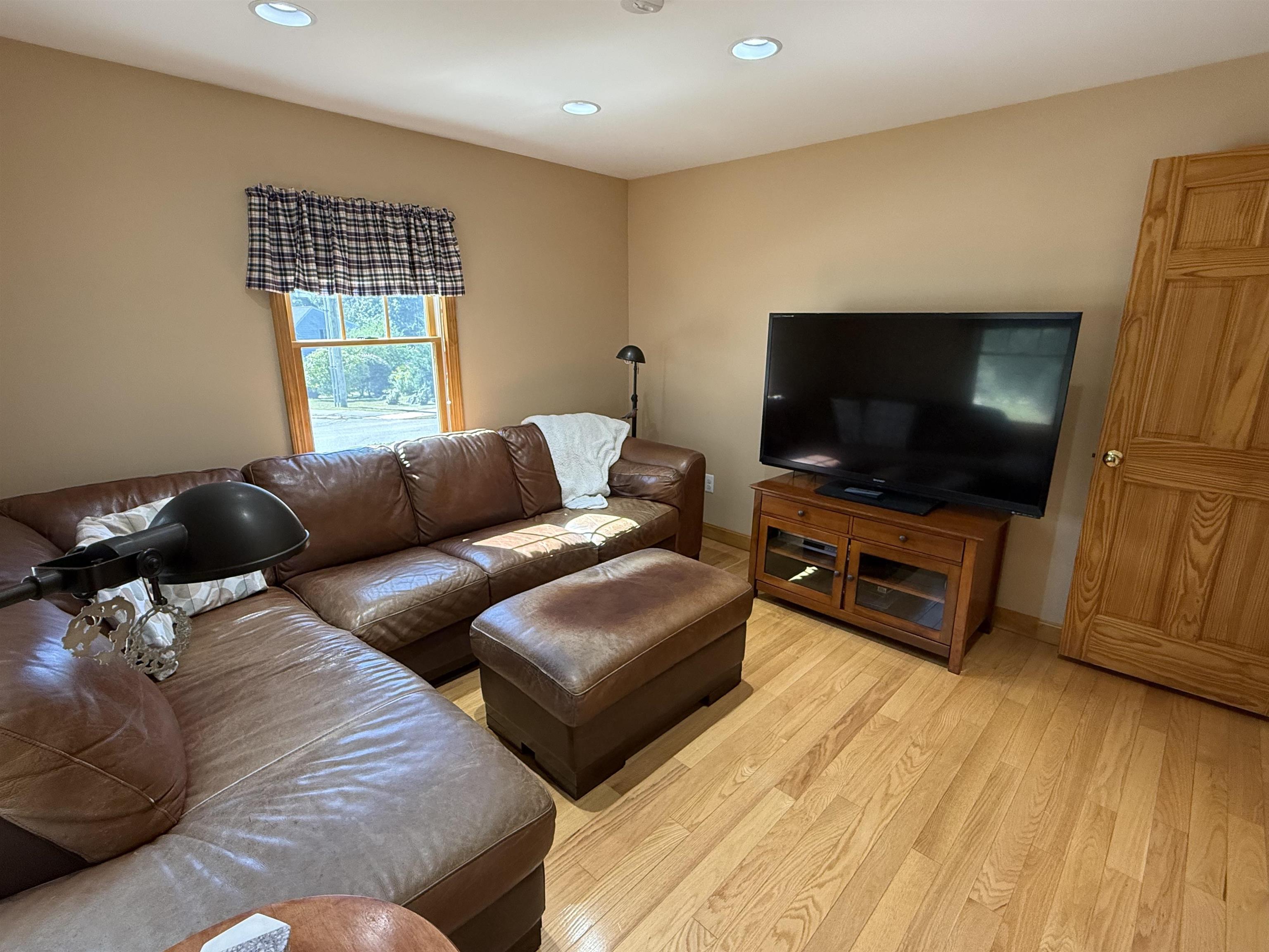 37 Glenwood Avenue Property Photo 22