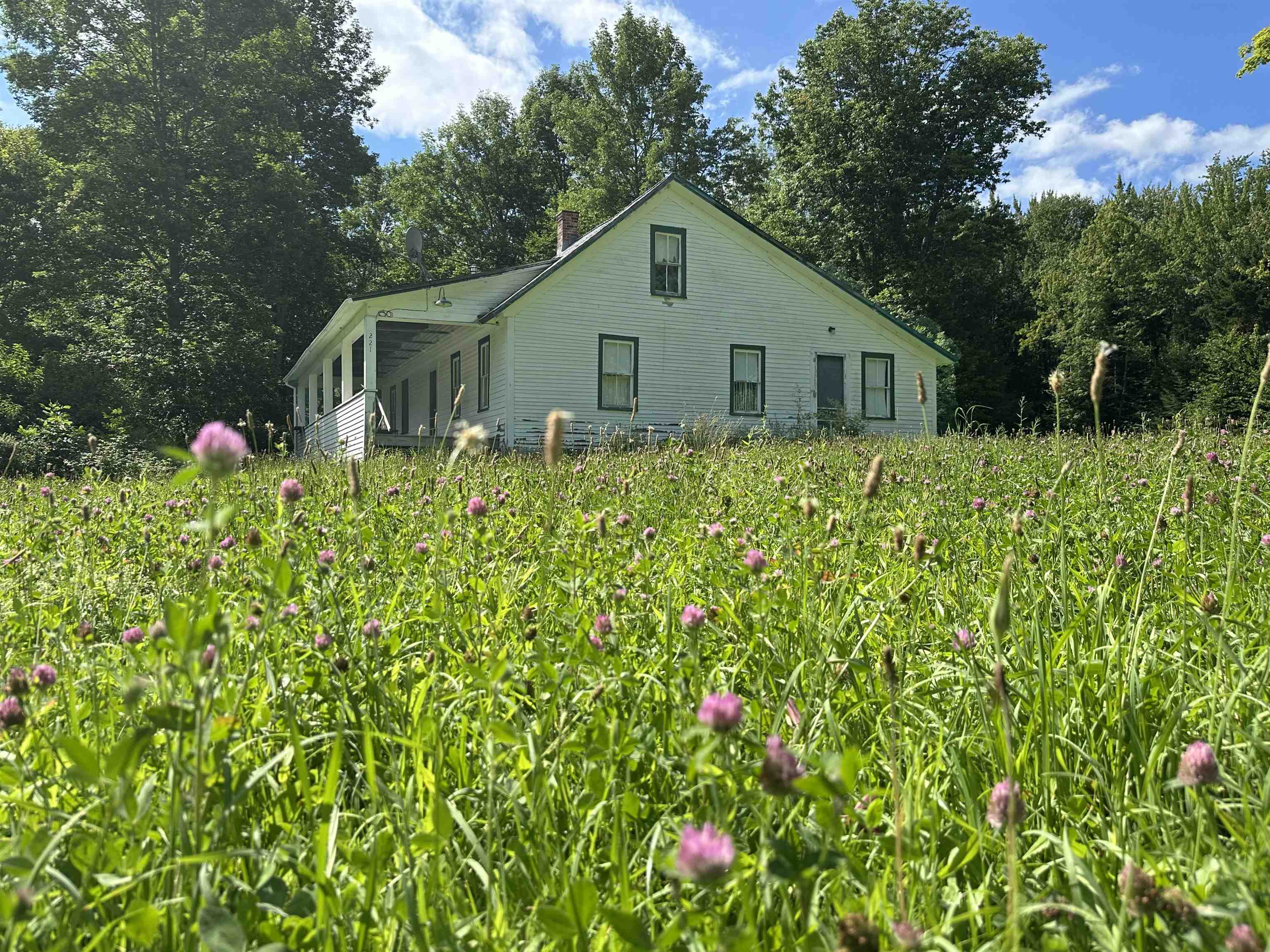 221 Landgrove Road Property Photo 4