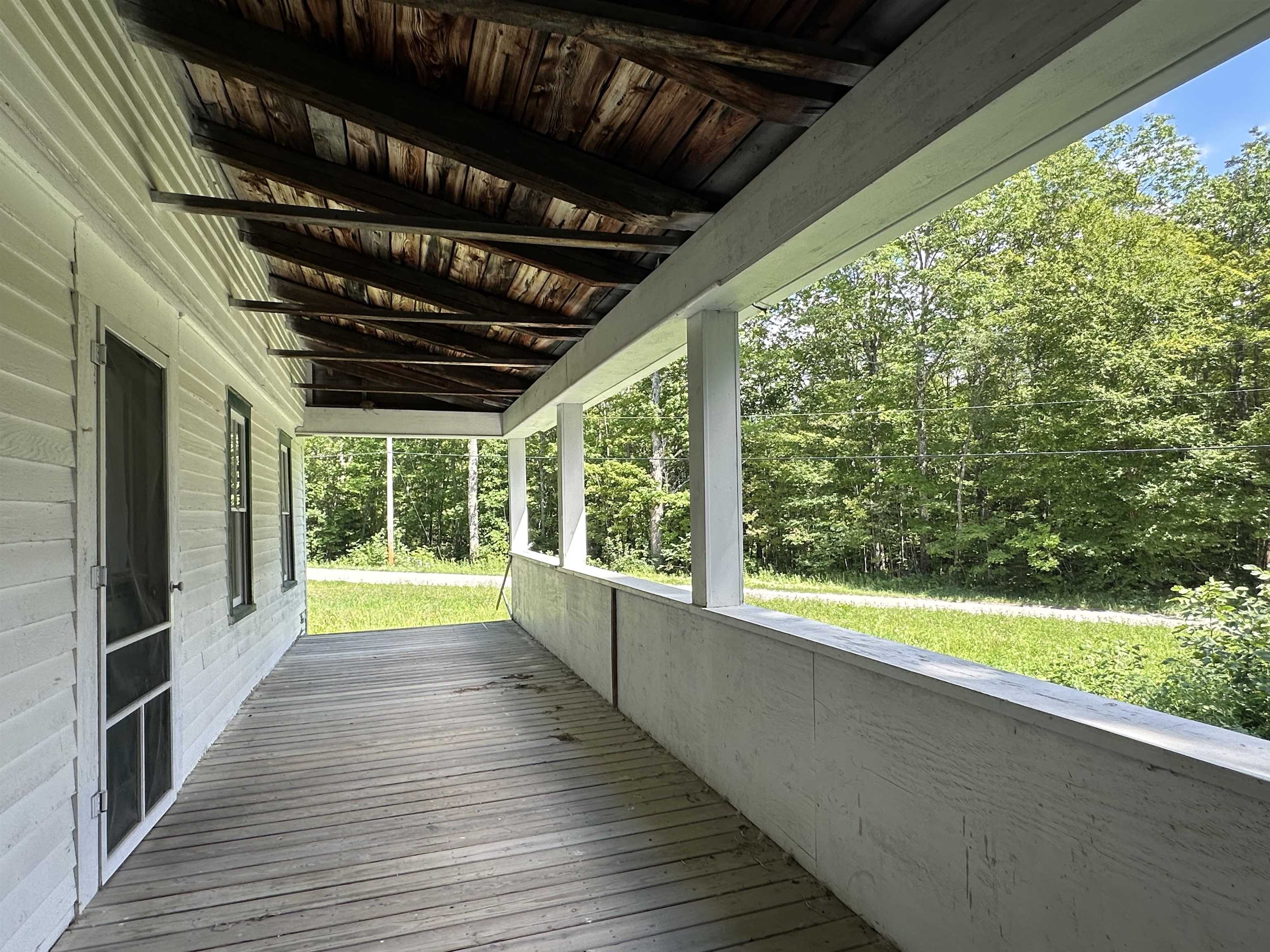 221 Landgrove Road Property Photo 25